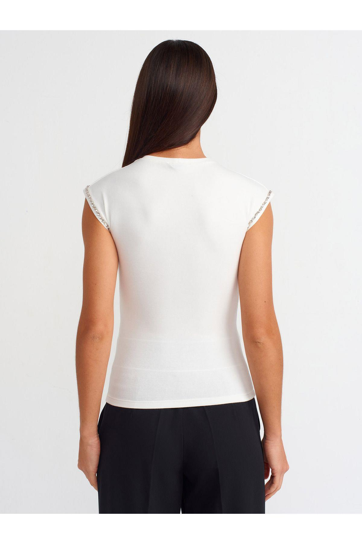 30927-parlak-tasli-t-shirt-ekru-5dc31c.jpg