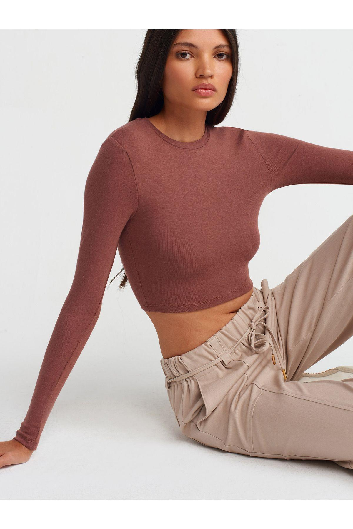 31236-uzun-kollu-crop-top-kahve-802d-1.jpg