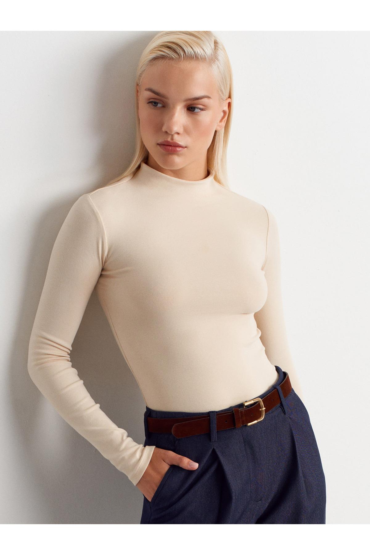 31433-dik-yaka-top-tas-0a65c5.jpg