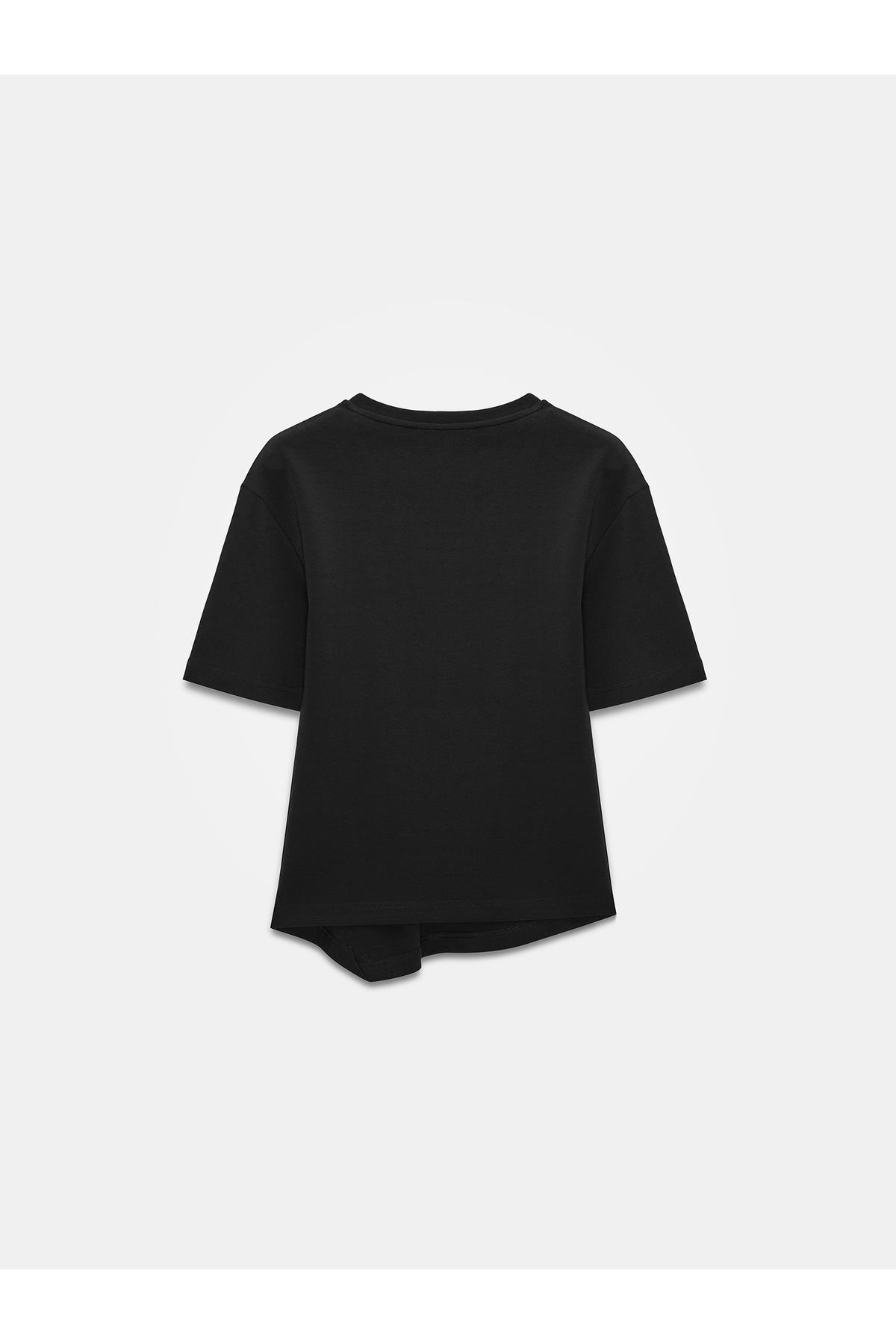 32445-aksesuar-detayli-basic-t-shirt-s-874-d9.jpg