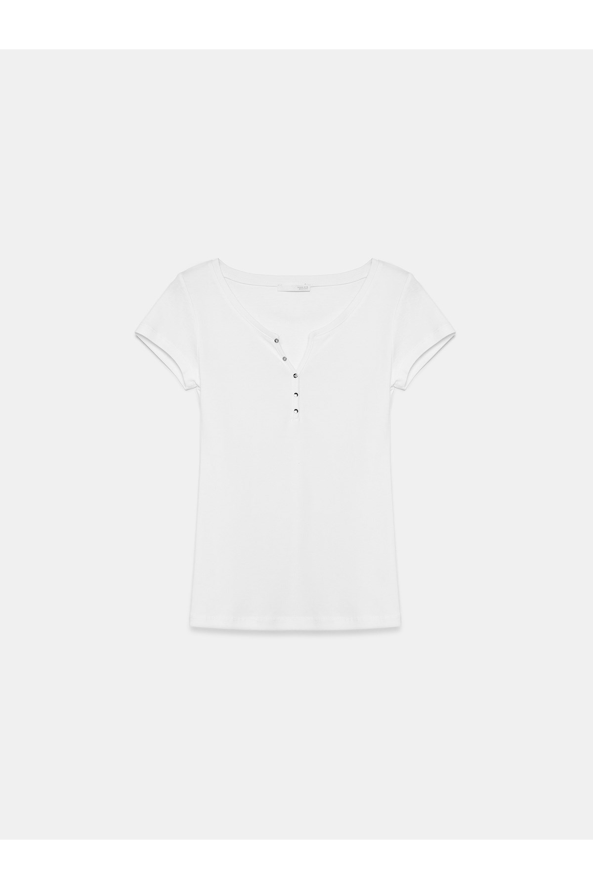 32688-100-pamuk-basic-t-shirt-beyaz-e1f53a.jpg