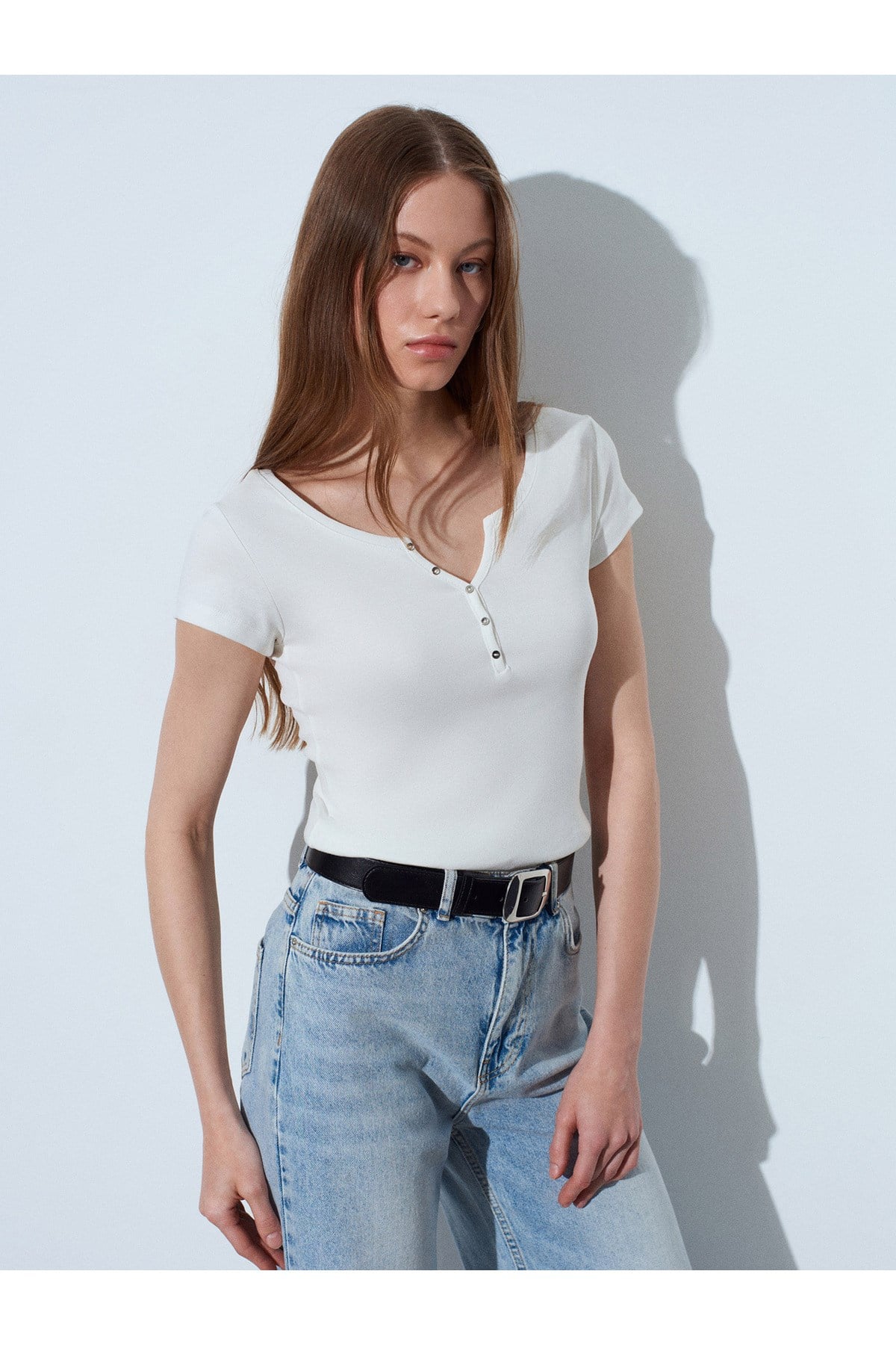 32688-100-pamuk-basic-t-shirt-ekru-2d4d17.jpg