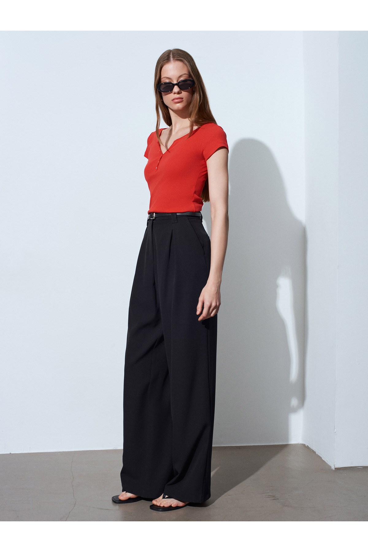 32688-100-pamuk-basic-t-shirt-kirmizi-35-890.jpg