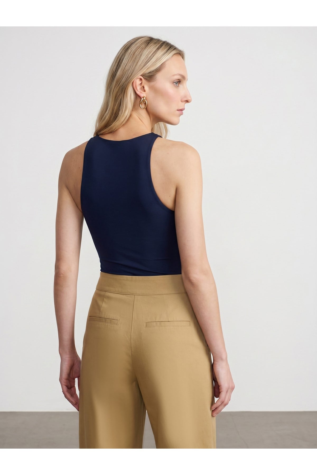 32836-halter-yaka-bodysuit-k-8f32e4.jpg