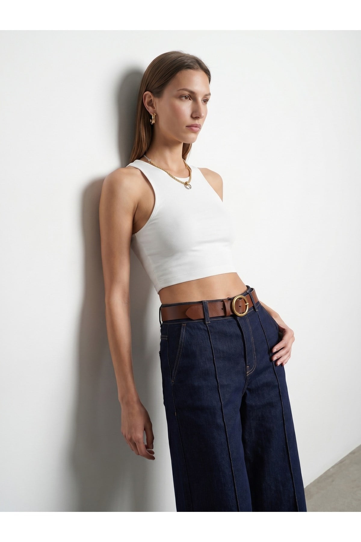 32941-halter-yaka-crop-top-beyaz-c81-4b.jpg