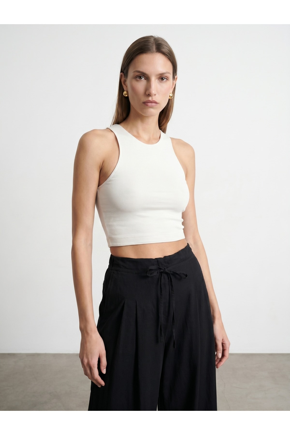 32941-halter-yaka-crop-top-ekru-7-4fa0.jpg