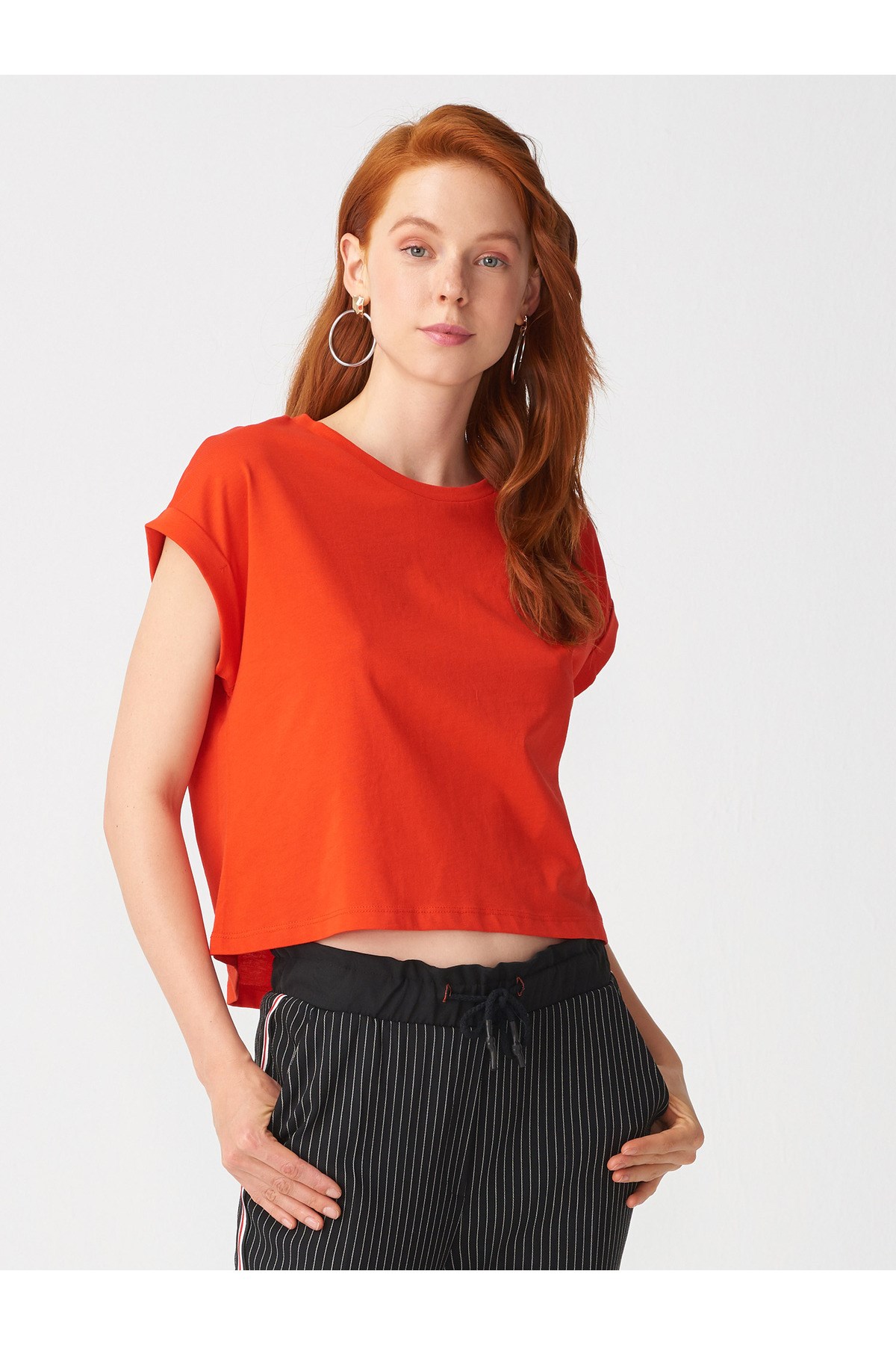 3431-t-kol-t-shirt-kirmizi-fbbb6b.jpg