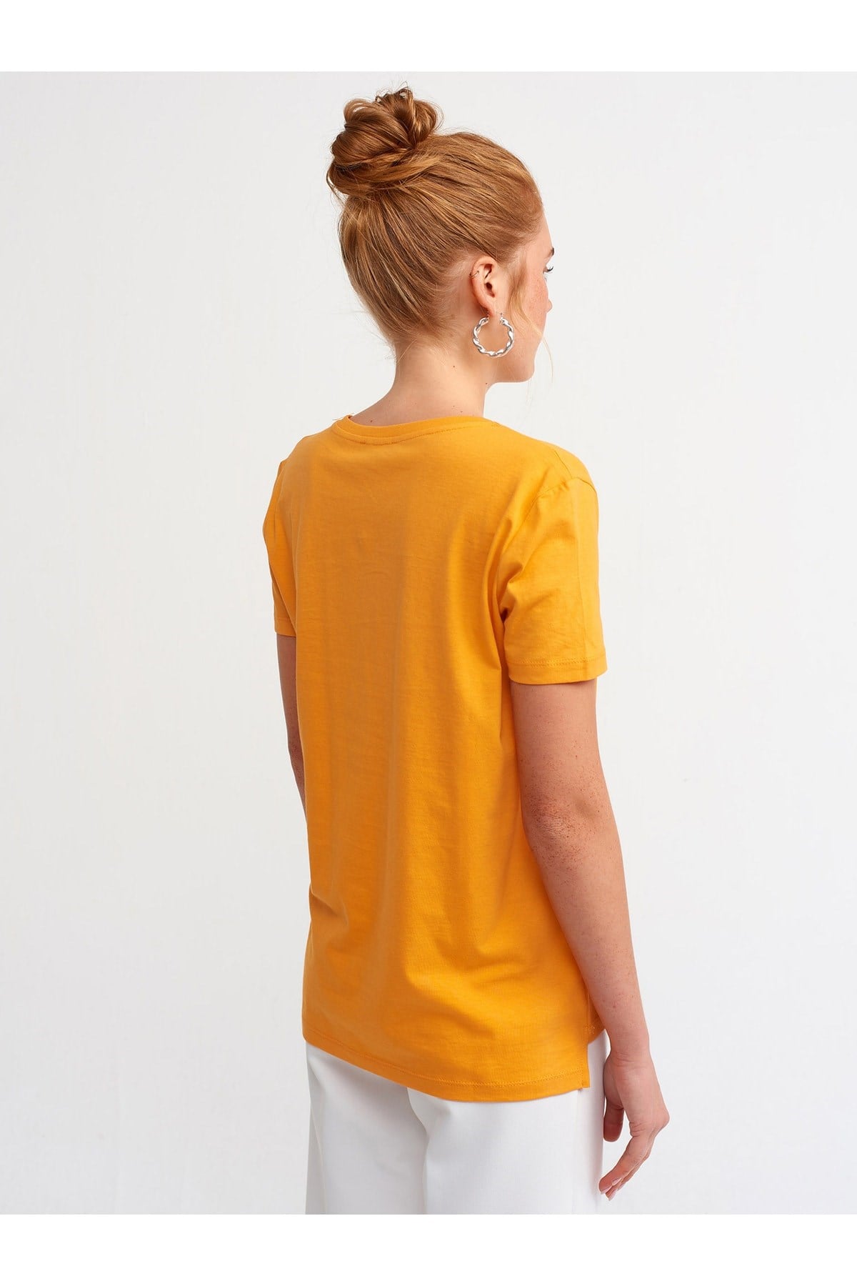 3470-v-yaka-basic-t-shirt-turuncu-548534.jpg