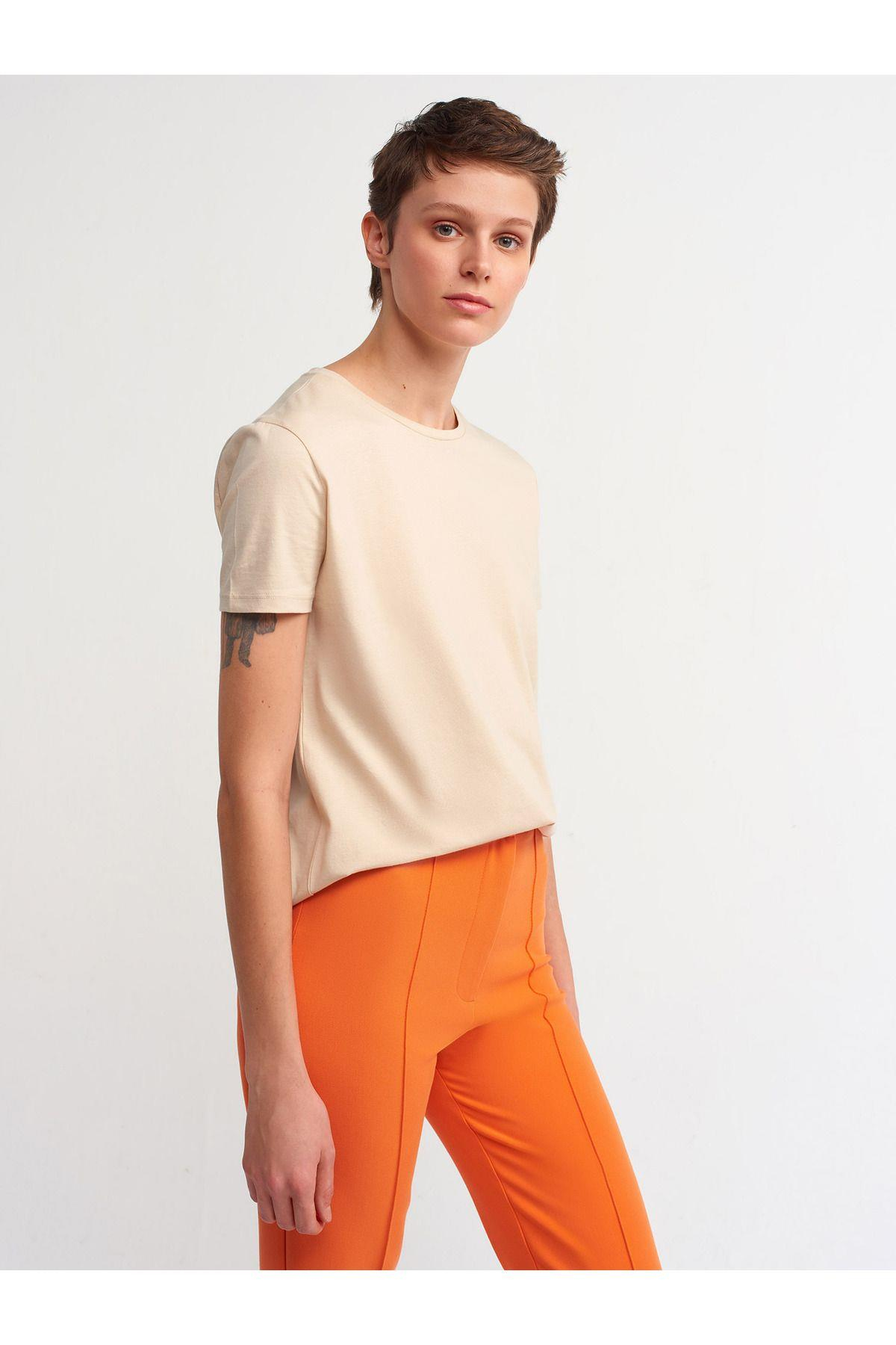 3471-bisiklet-yaka-basic-t-shirt-bej-5c-18f.jpg