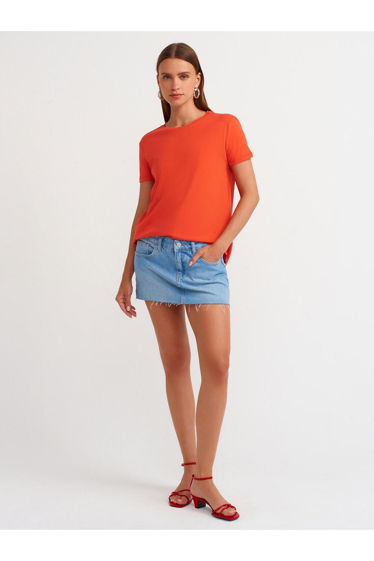 3471-bisiklet-yaka-basic-t-shirt-kirmi-93-9df.jpg