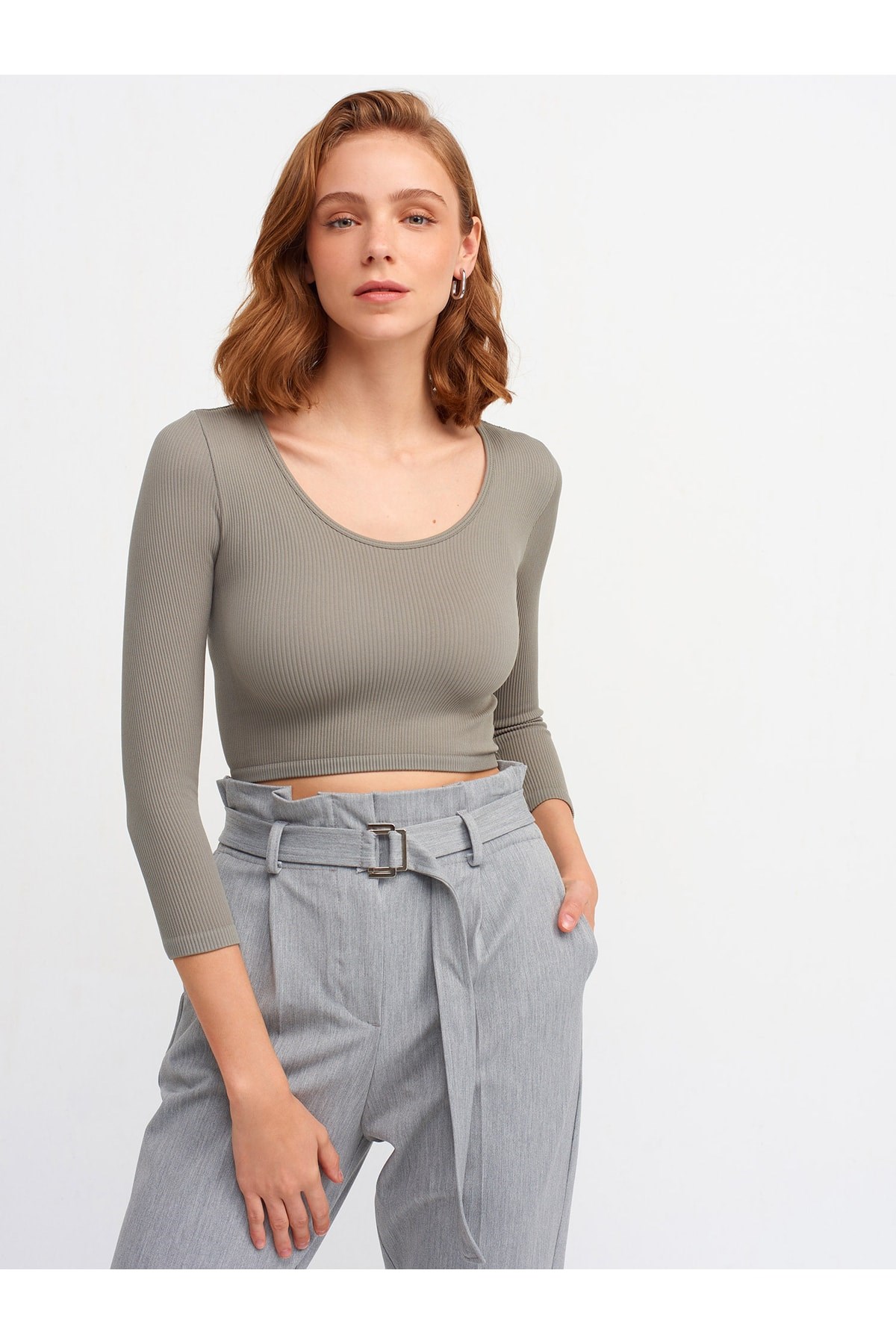 3529-havuz-yaka-uzun-kollu-crop-top-ha-cf56ea.jpg