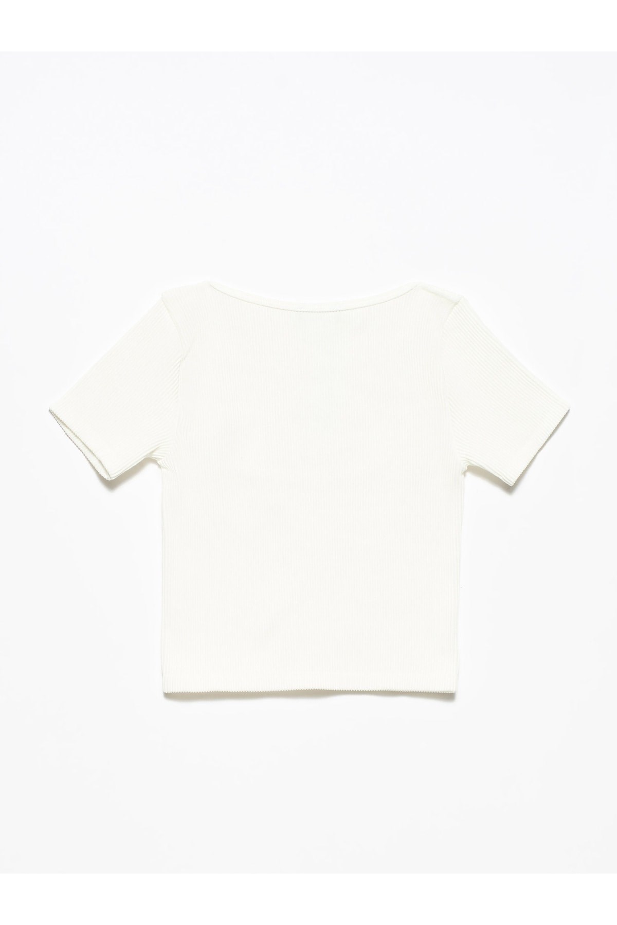 3666-u-yaka-kisa-kol-crop-top-beyaz-77-2a2.jpg