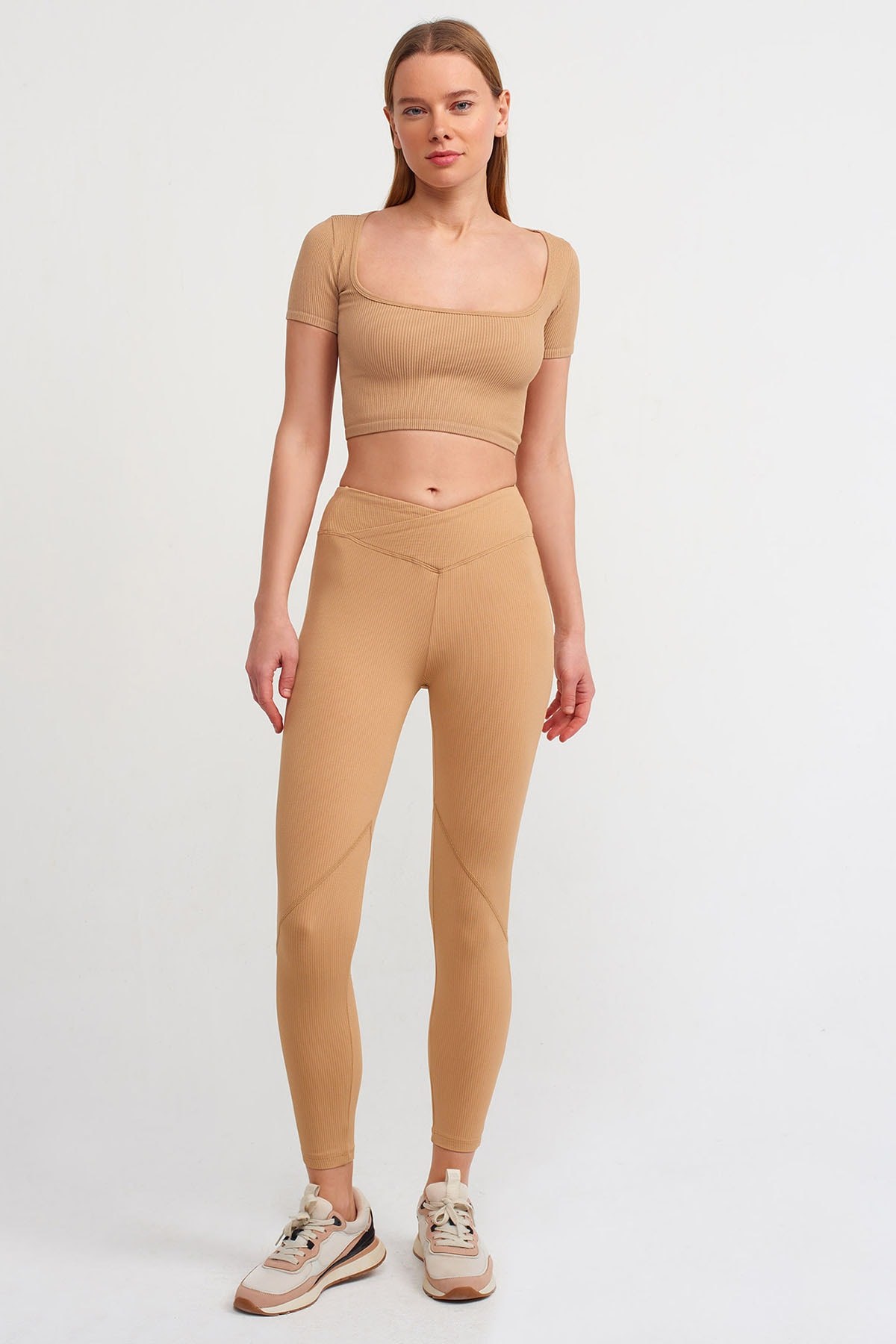 3666-u-yaka-kisa-kol-crop-top-camel-134cc9.jpg