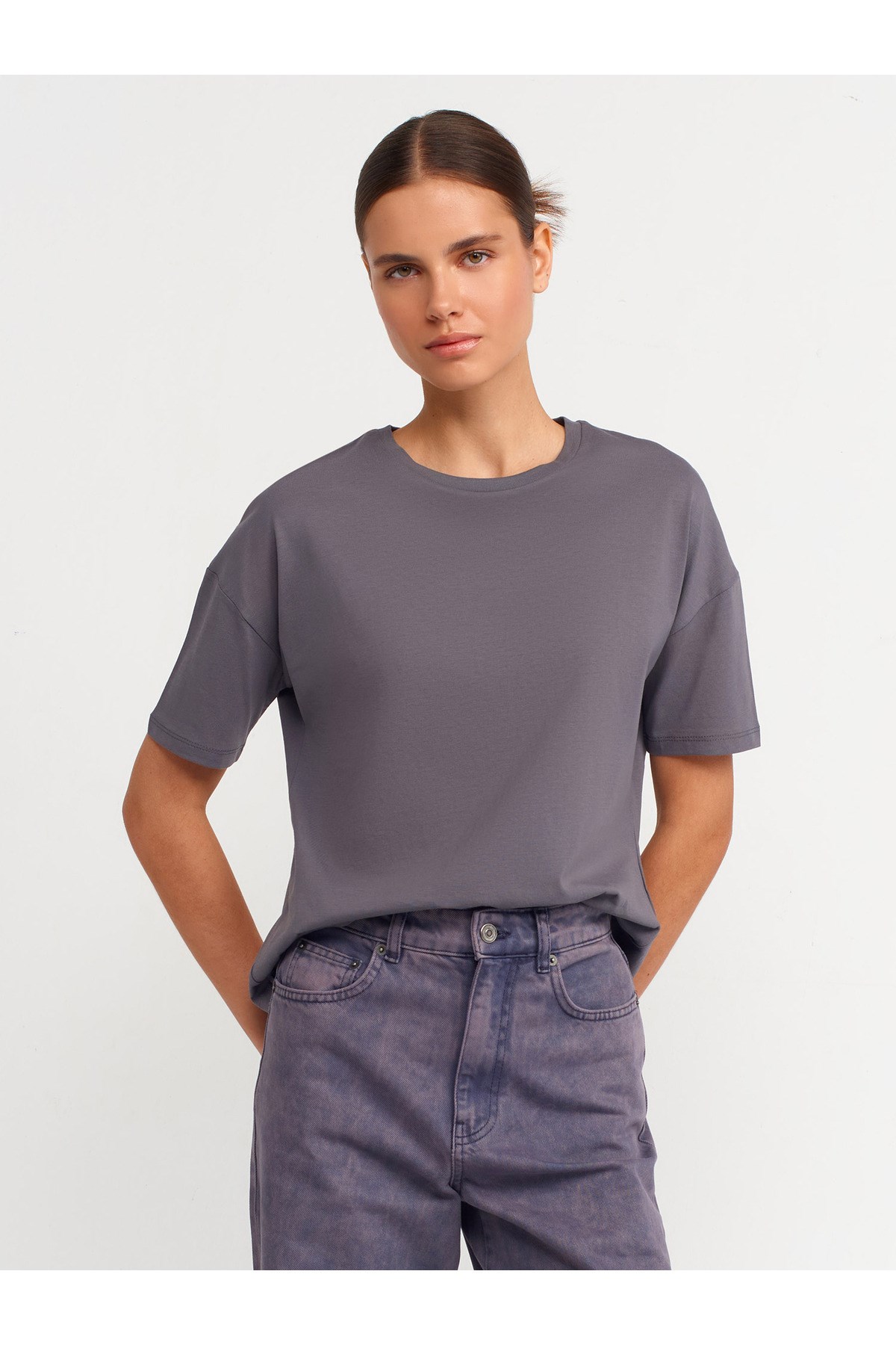 3683-basic-t-shirt-fume-63081f.jpg