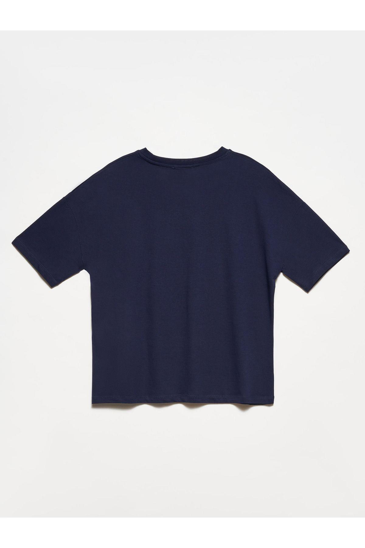 3683-basic-t-shirt-lacivert-a423-4.jpg