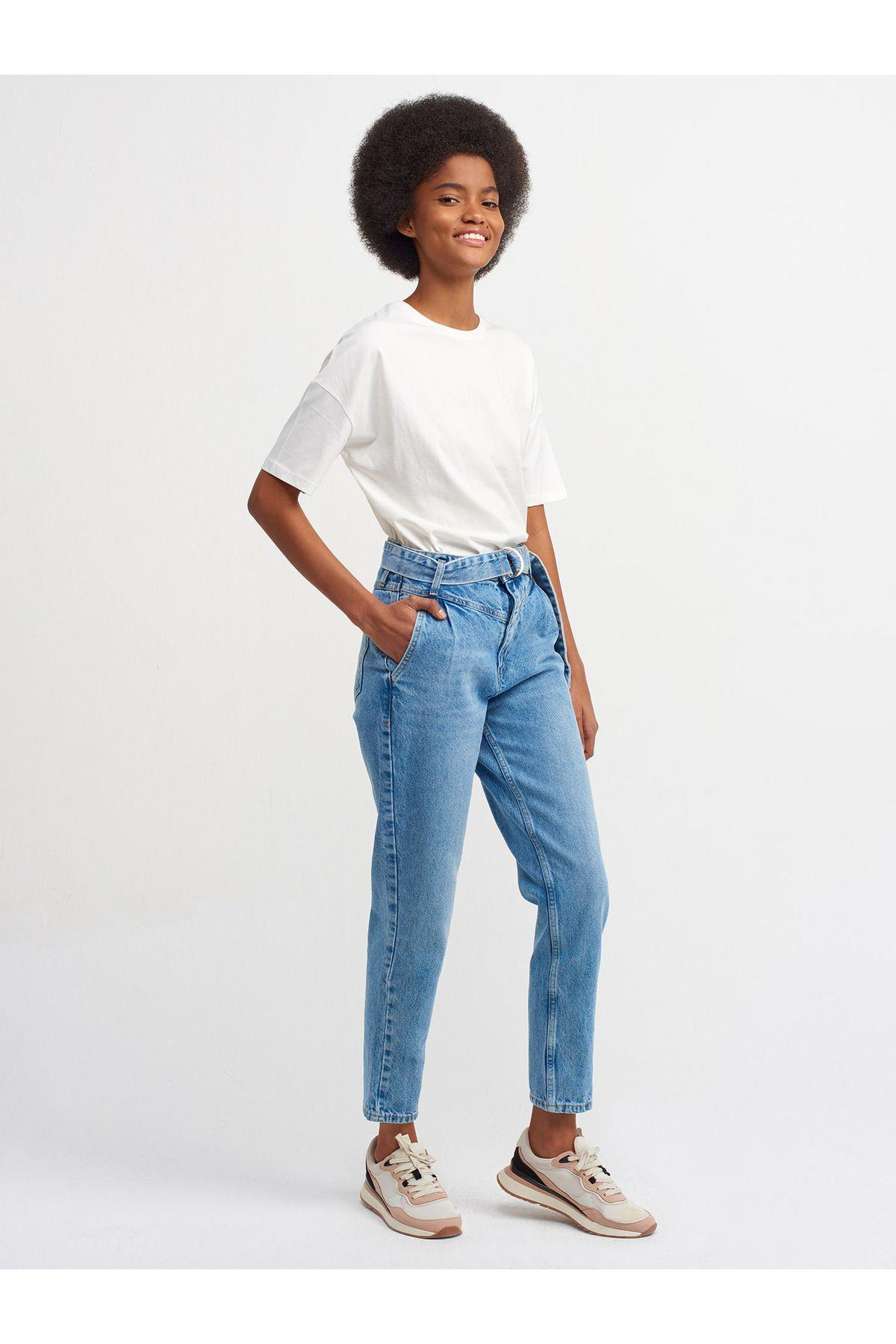 3683-bisiklet-yaka-basic-t-shirt-ekru-87-449.jpg
