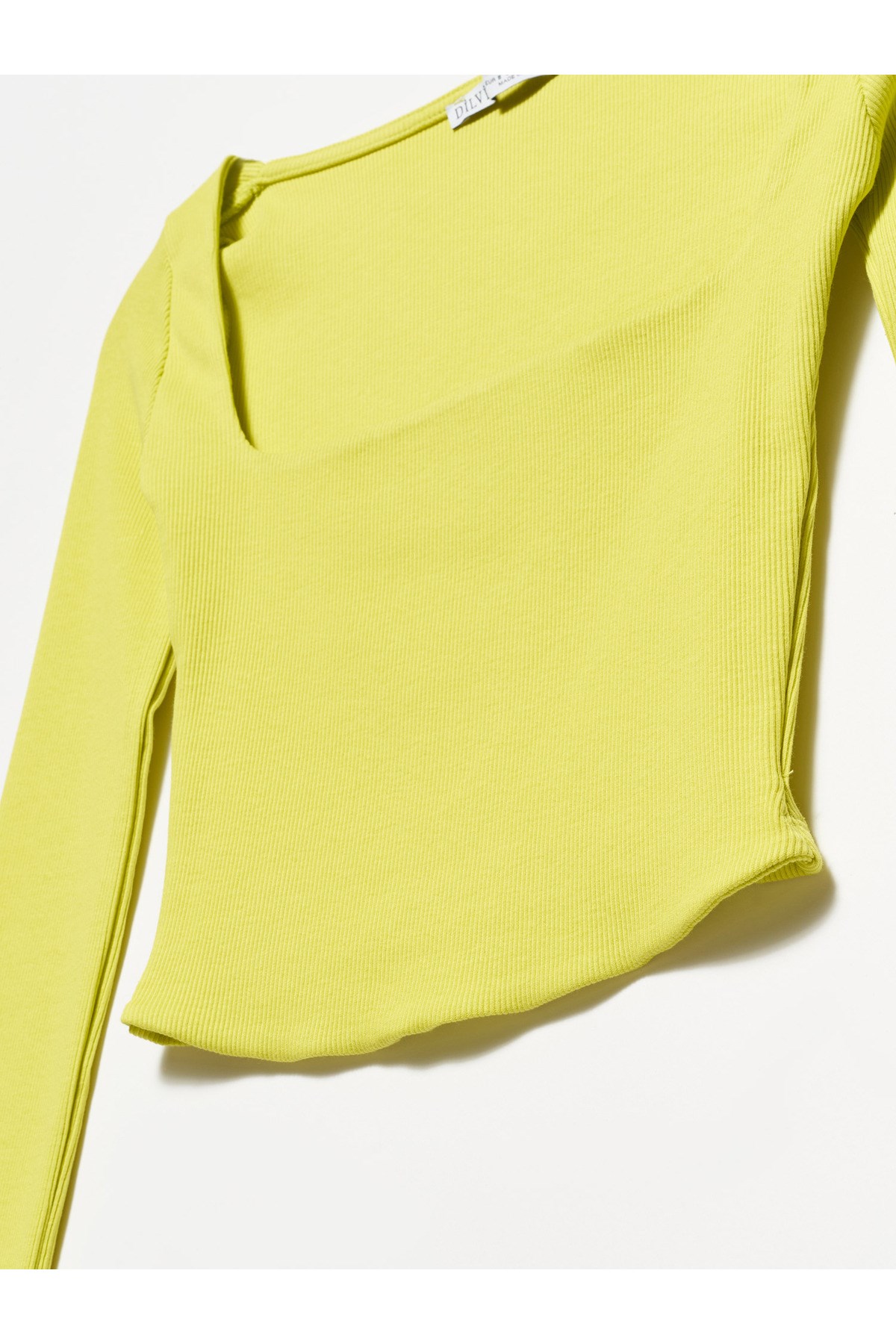 3700-fitilli-uzun-kollu-top-lime-30b6-4.jpg