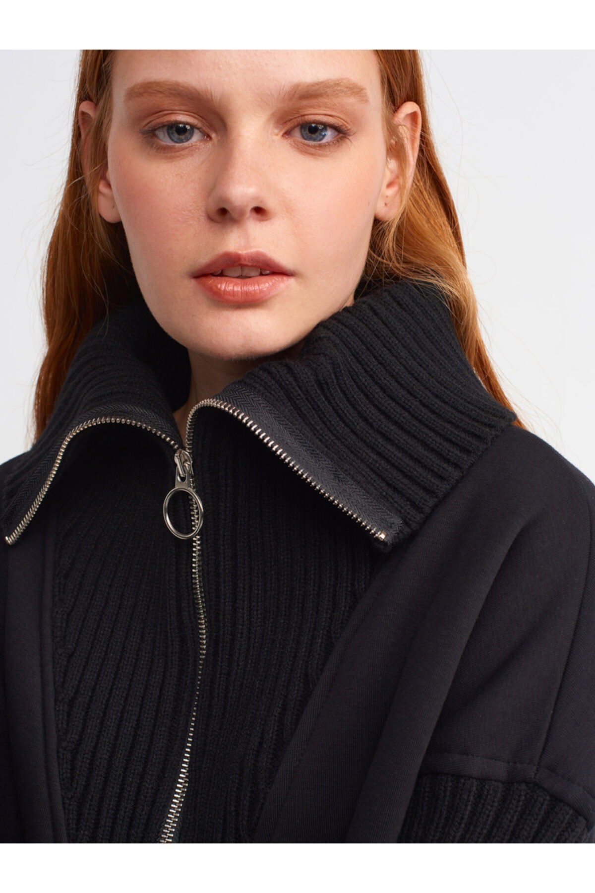 3766-fermuarli-sweatshirt-siyah-117-46.jpg