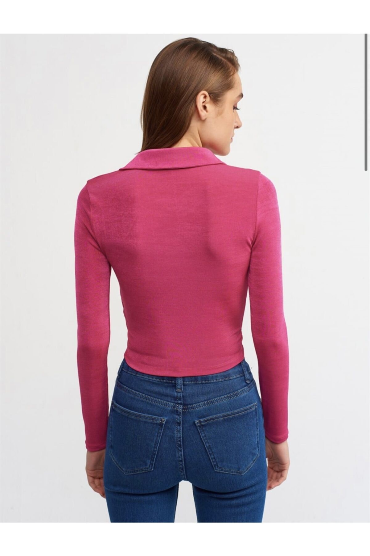 3768-uzun-kollu-croptop-b31b34.jpg