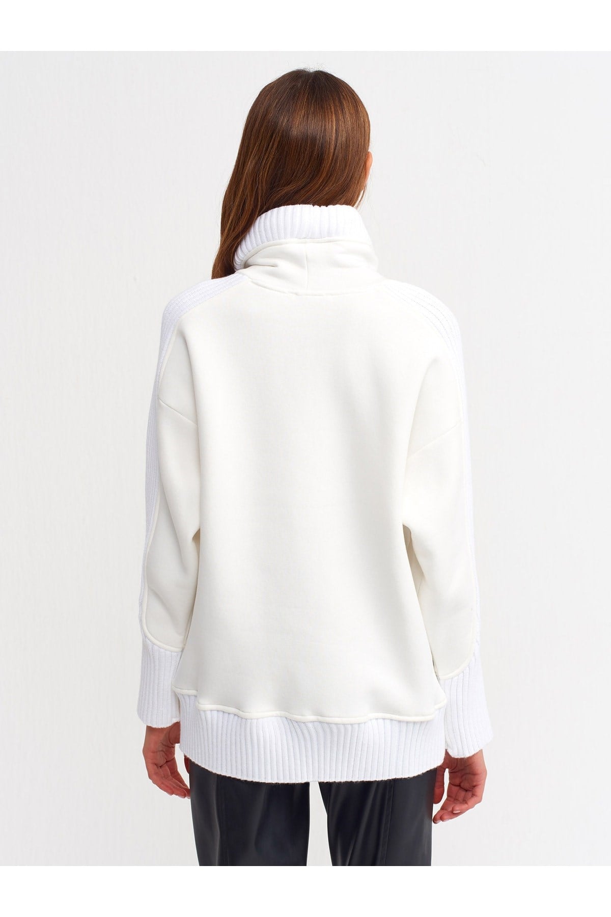40101-triko-garnili-sweatshirt-ekru-e79e-9.jpg