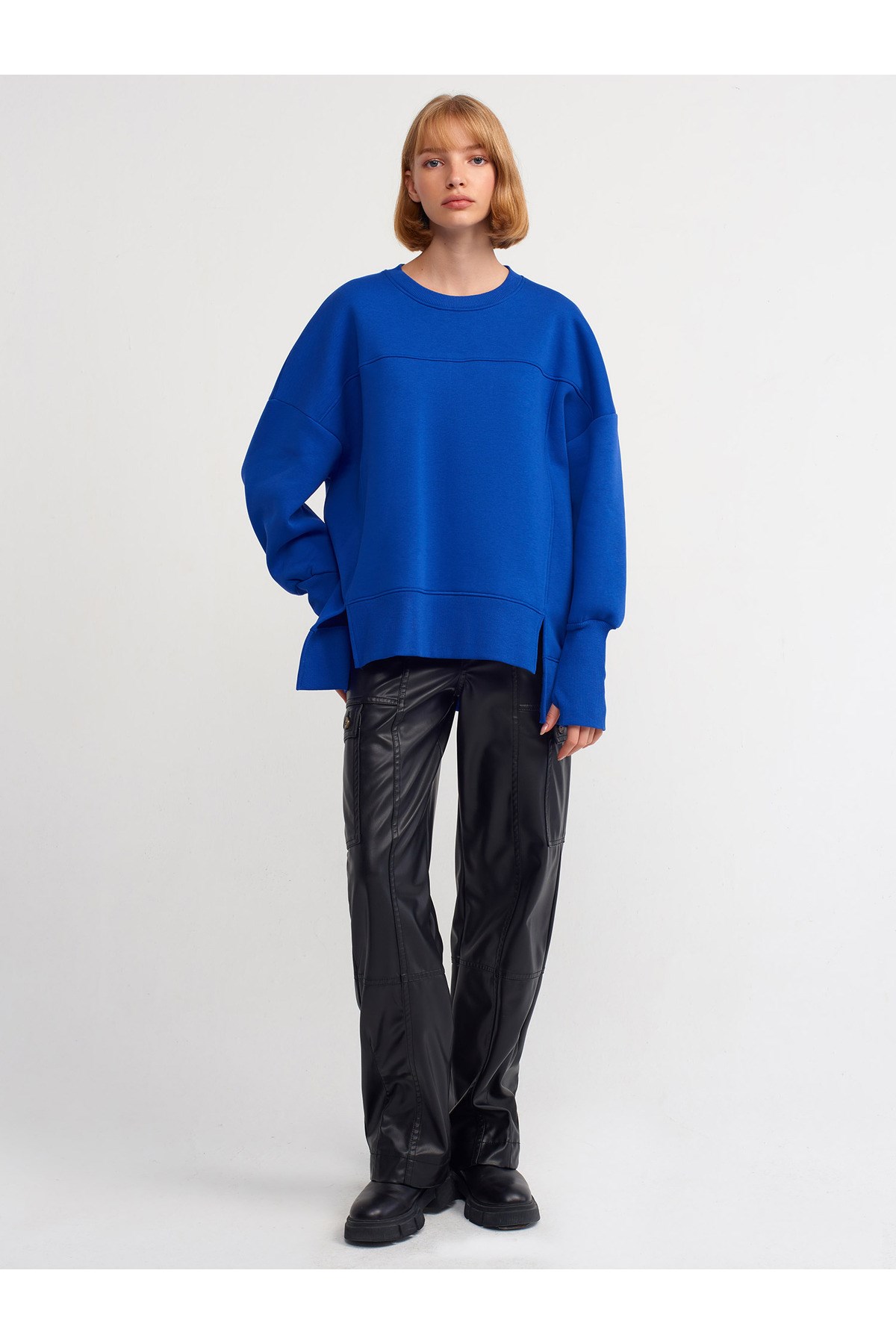 40111-oversize-sweatshirt-saks-7-2b4b.jpg