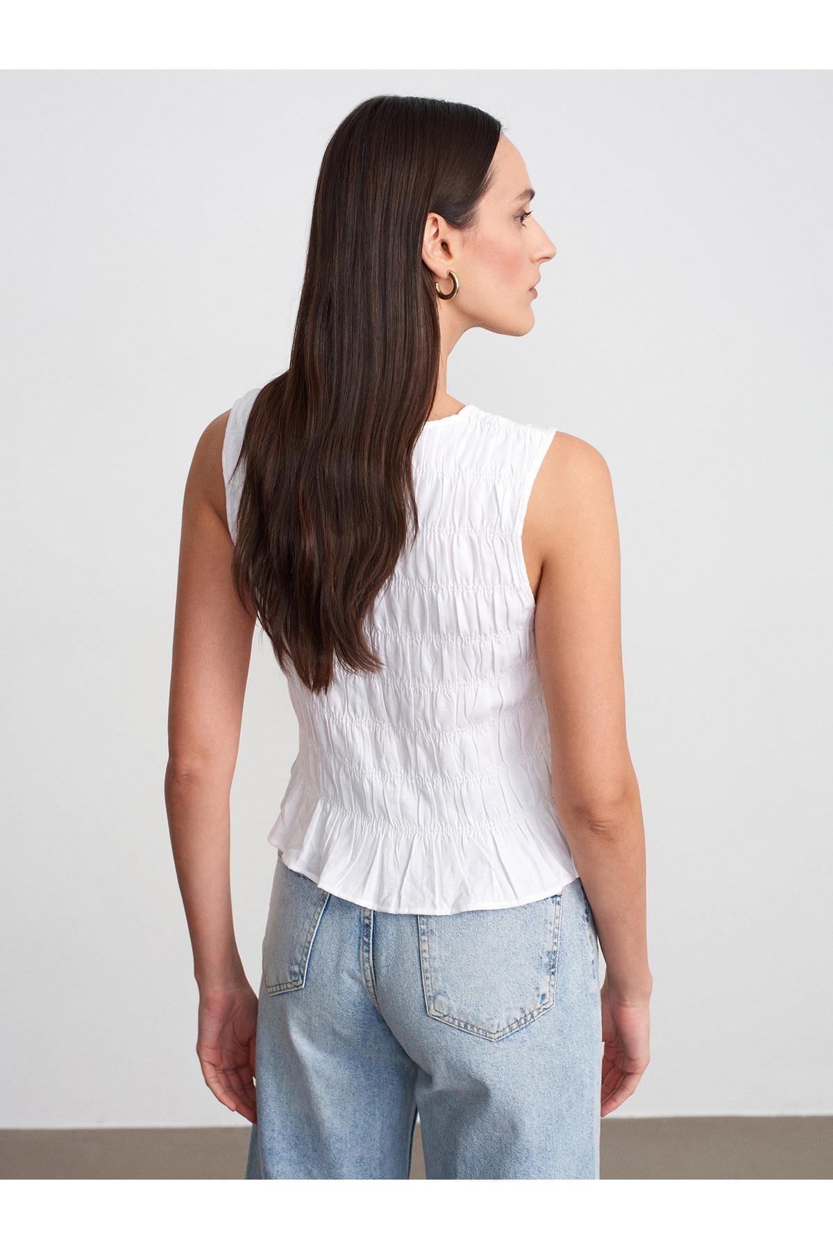 50845-gipeli-crop-bluz-beyaz-0ddc-4.jpg