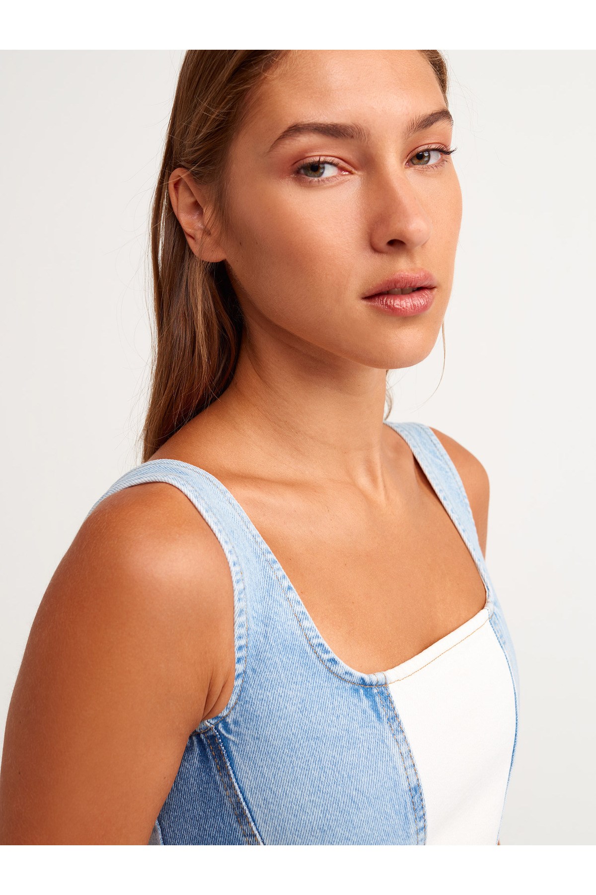 5306-arkasi-lastikli-denim-top-mavi-222d3c.jpg