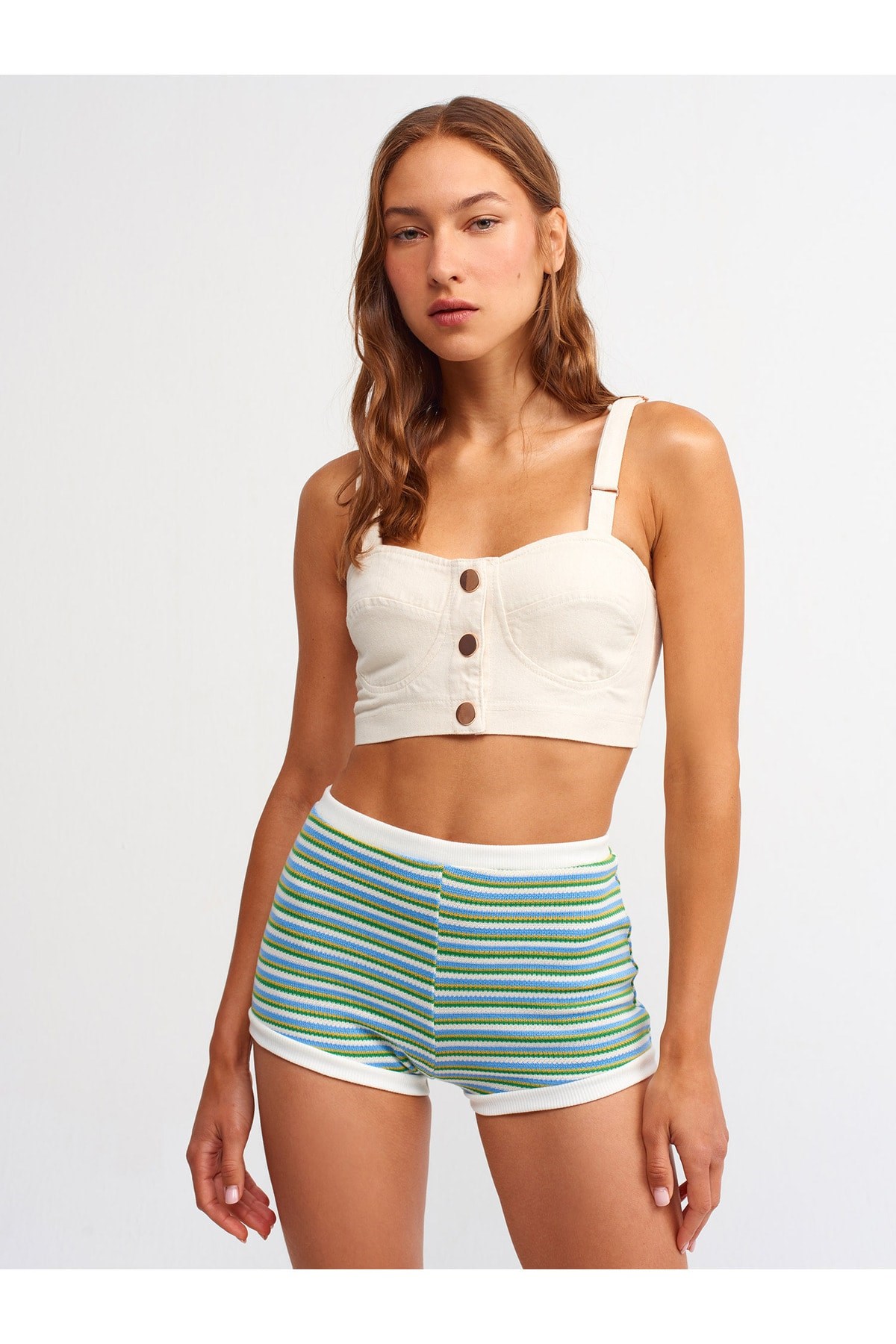 5868-bej-crop-top-natural-d6274c.jpg