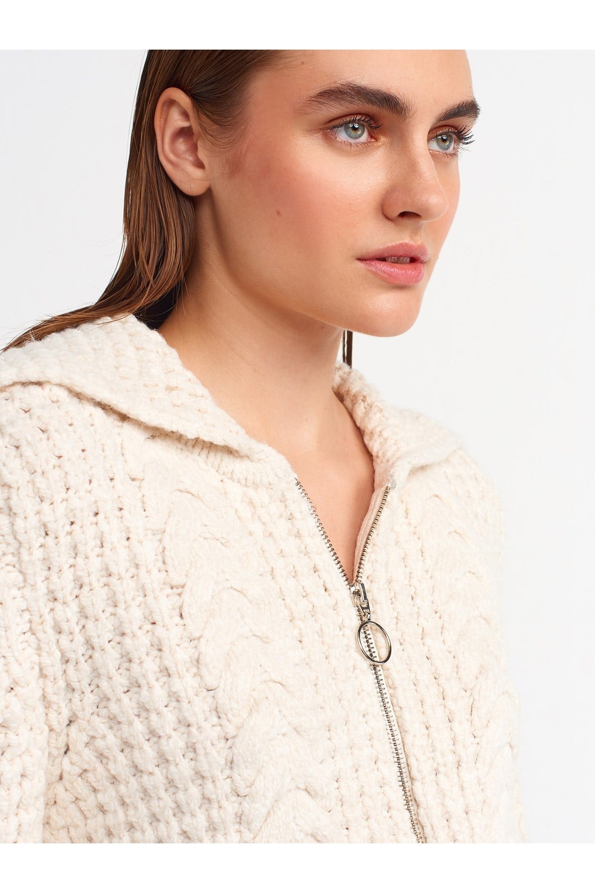 60143-polo-yaka-fermuarli-triko-hirka--ebc-6a.jpg