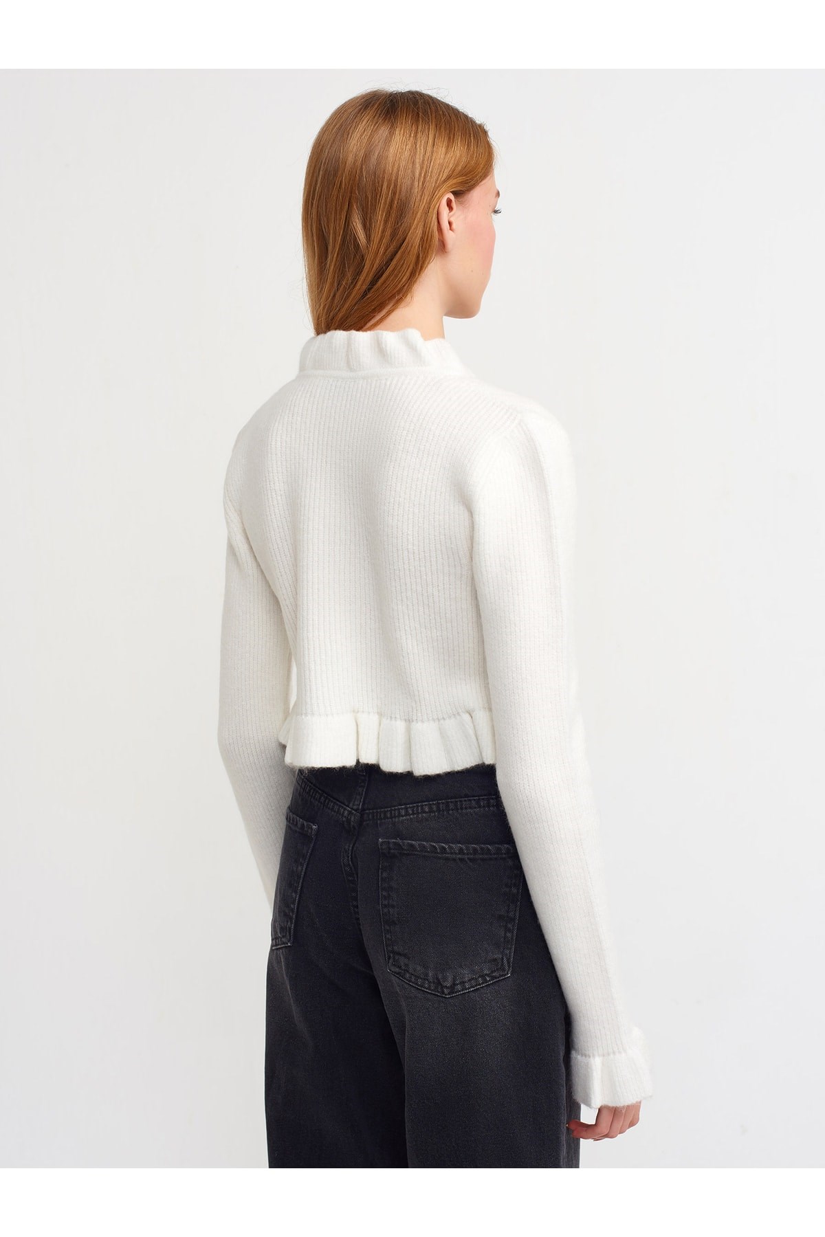 60170-bisiklet-yaka-crop-triko-hirka-e--41cc-.jpg