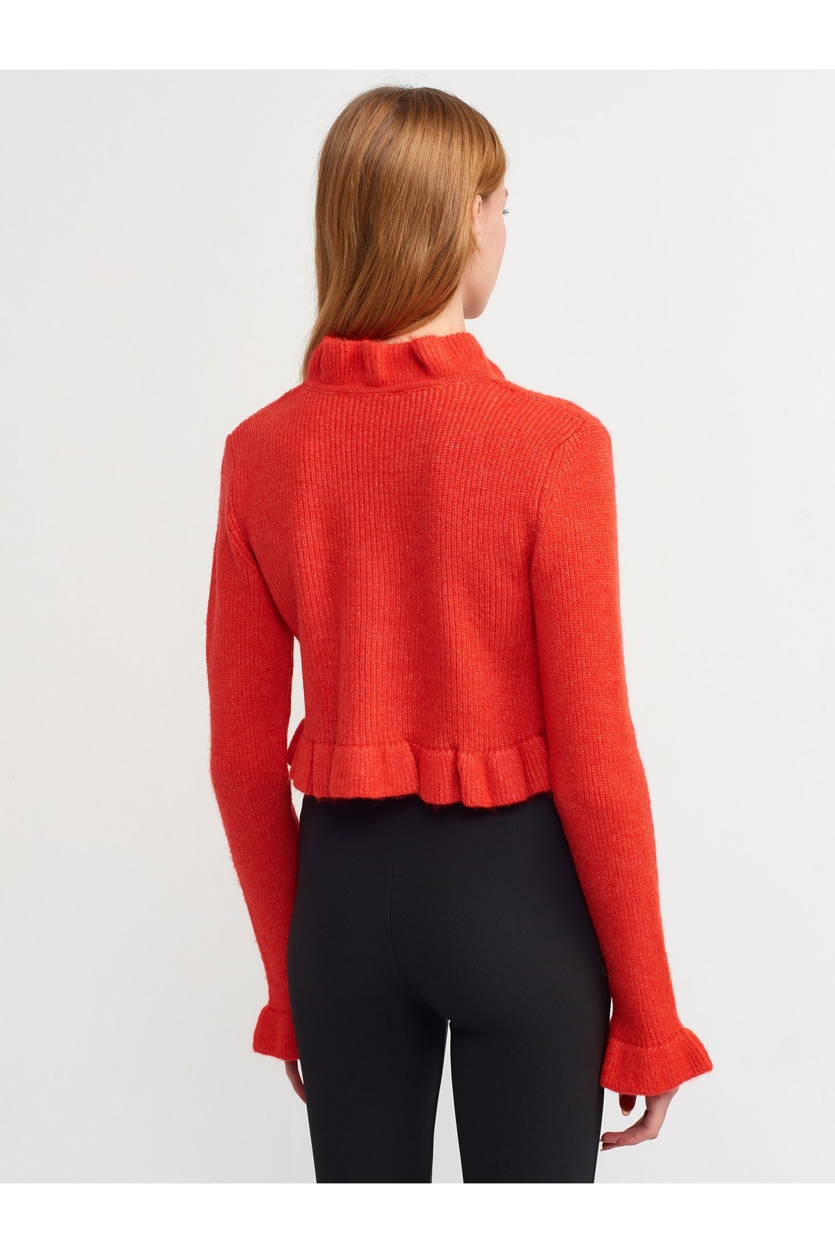 60170-bisiklet-yaka-crop-triko-hirka-k-55e245.jpg