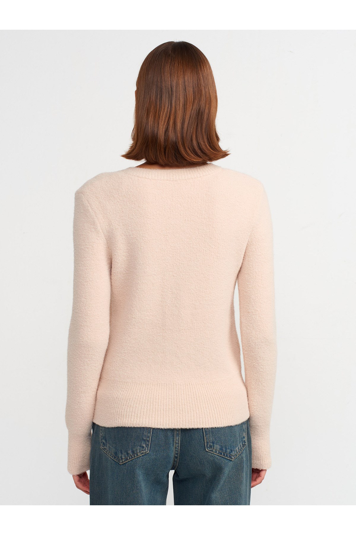 60198-inci-dugmeli-triko-hirka-acik-be--83b7-.jpg