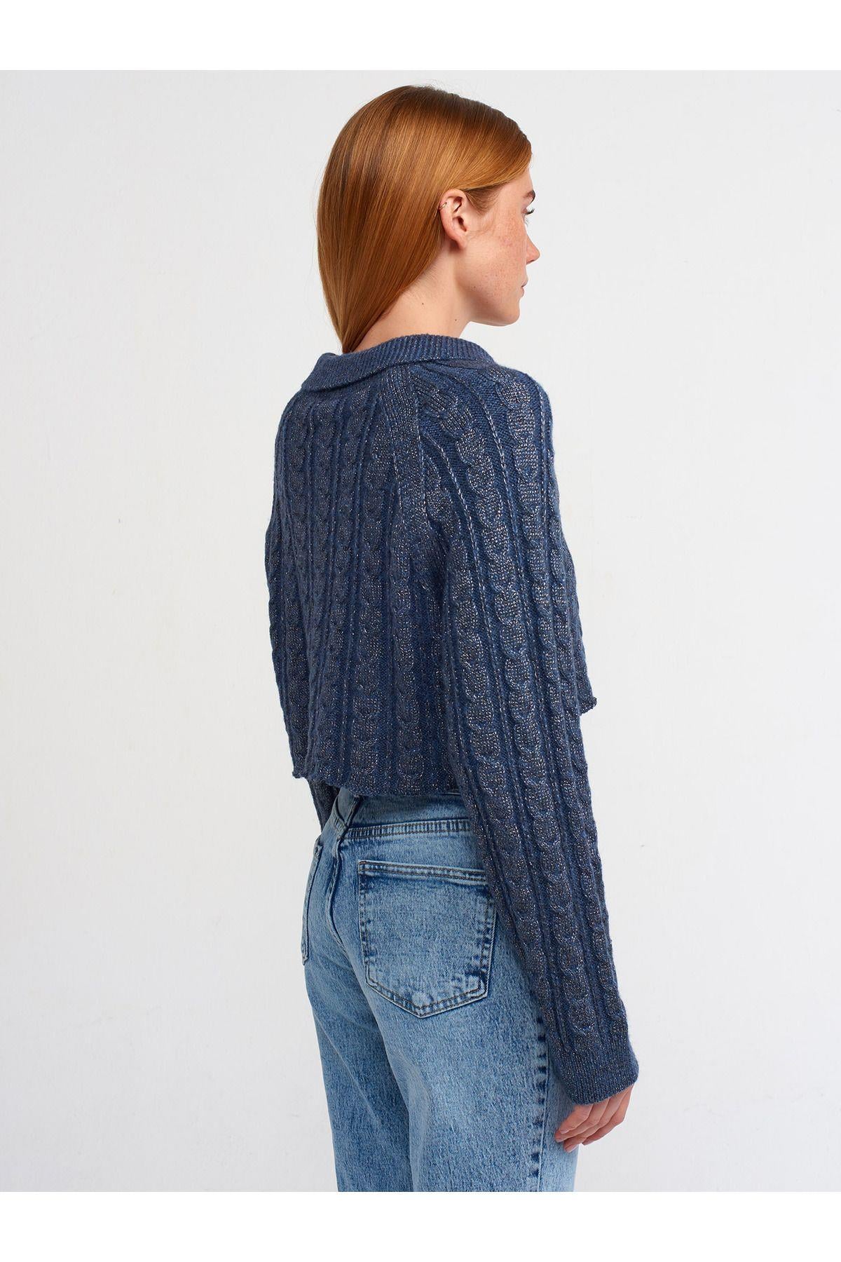 60203-polo-yaka-dugmeli-simli-crop-tri-30-32b.jpg