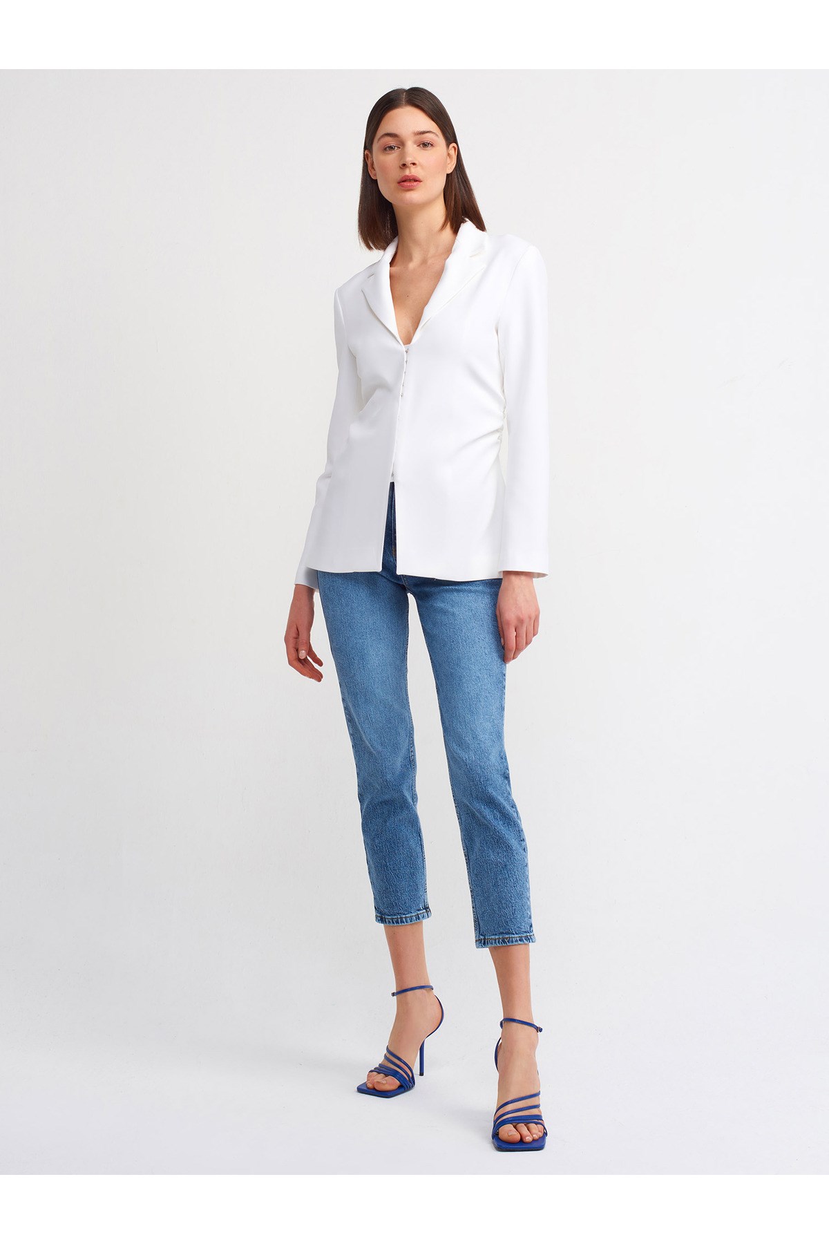 60300-buzgulu-fit-ceket-ekru-2-9a92.jpg