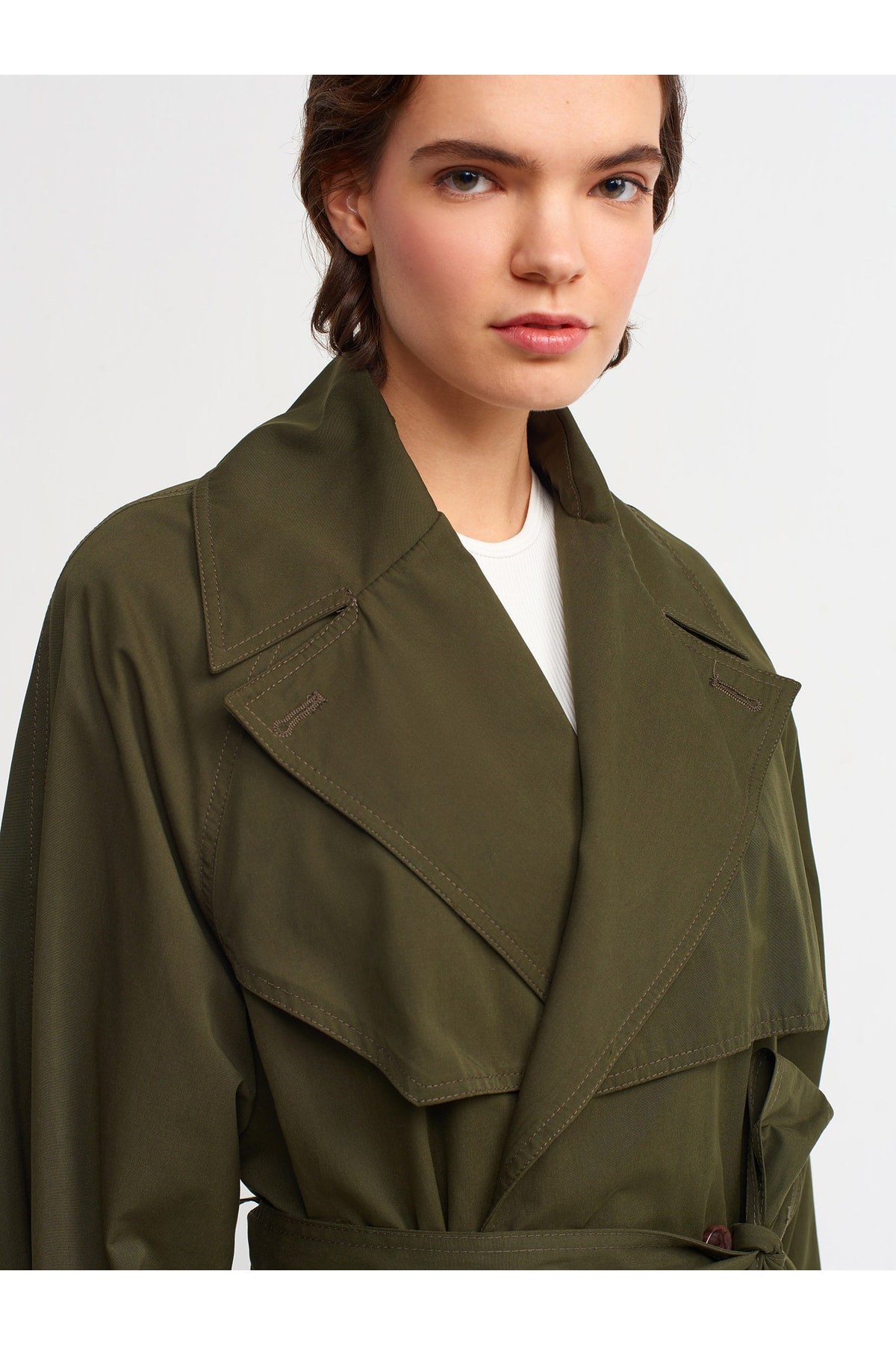 60333-midi-boy-trenckot-haki-03-aff.jpg