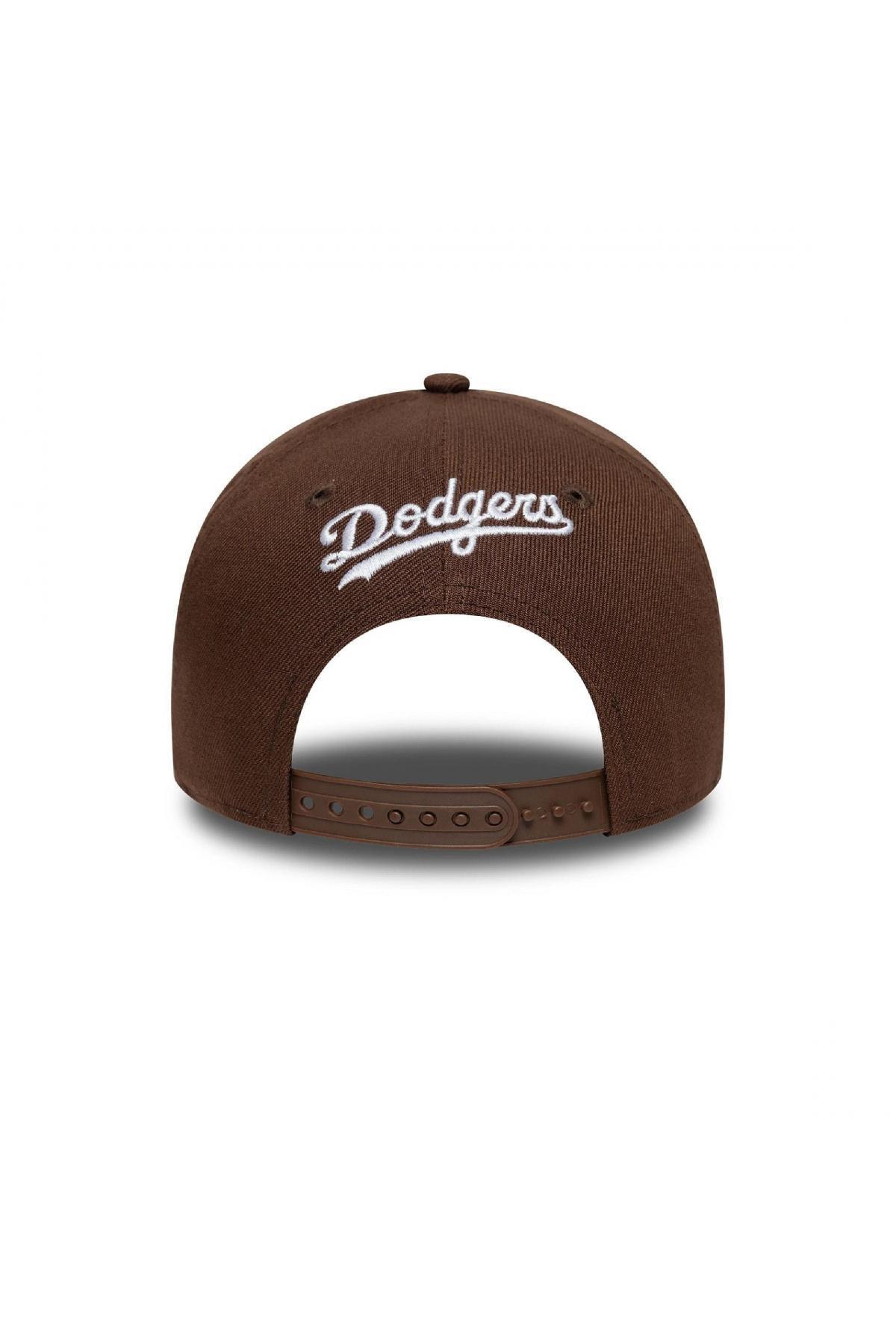 60771811-outline-script-eframe-losdos--2e6881.jpg