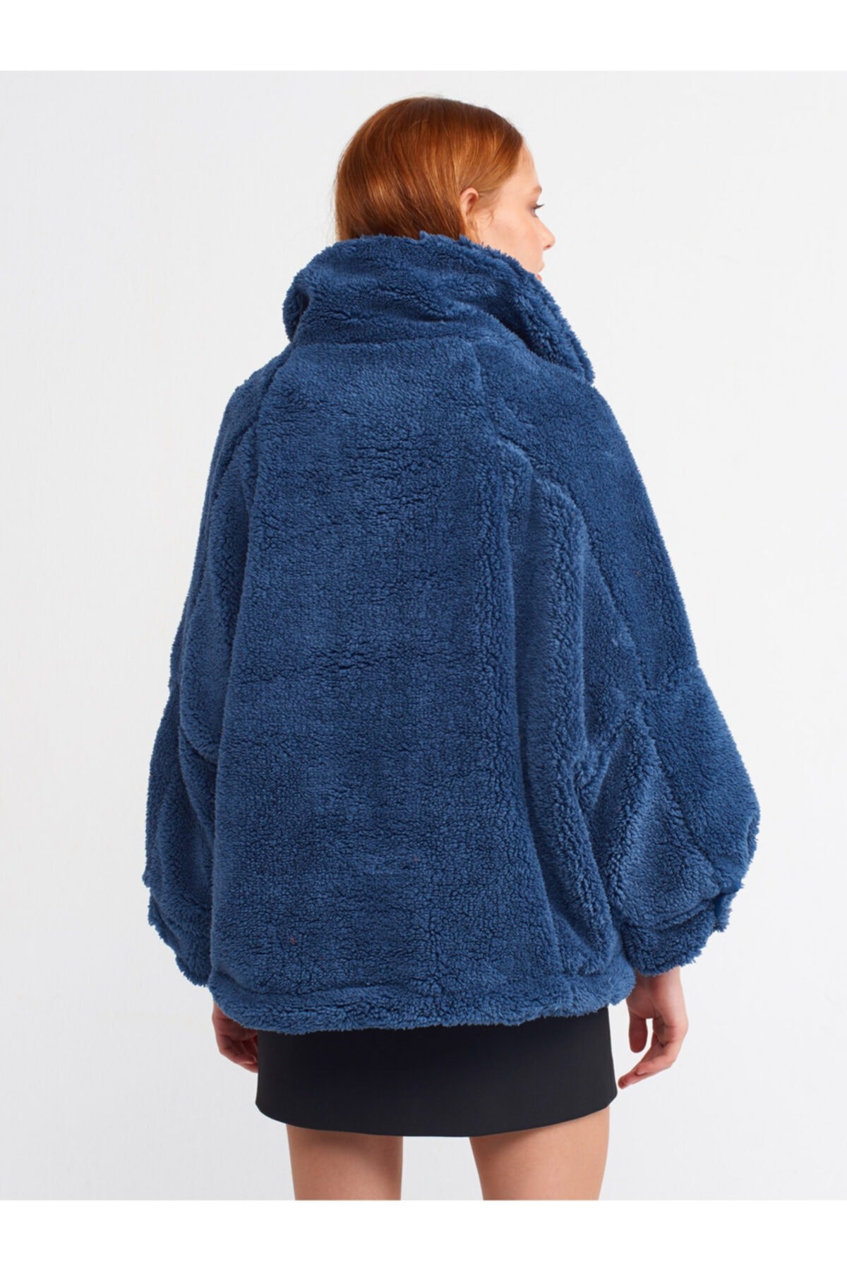 6821-pelus-mont-indigo-ad-ec2.jpg