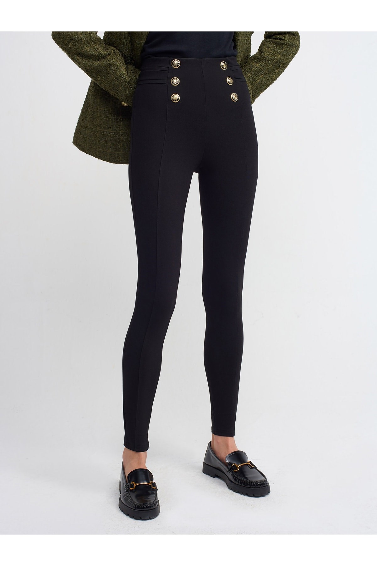 70376-dugme-detayli-strec-pantolon-siy-acd405.jpg