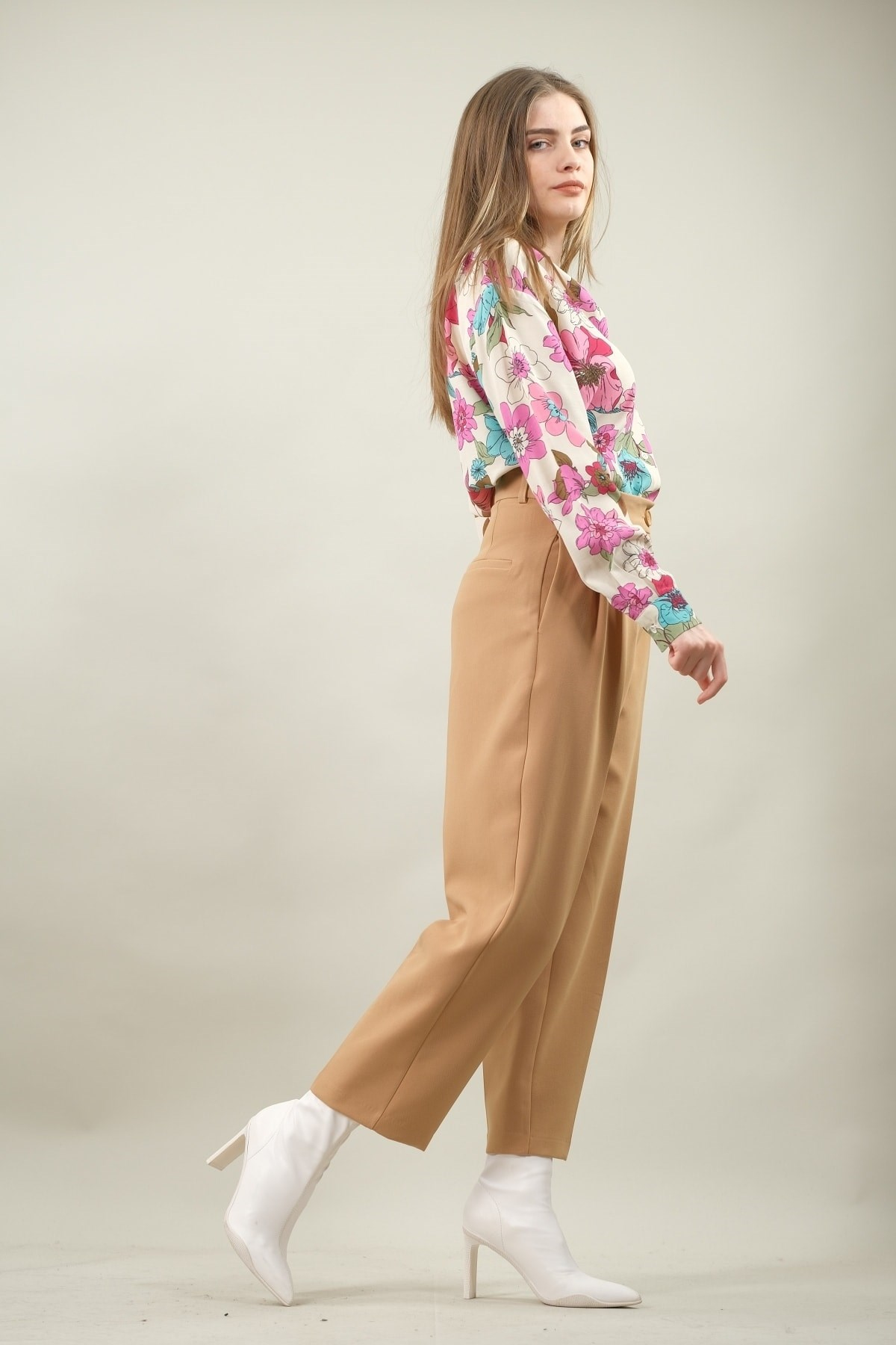 7043-pileli-pantolon-camel-ffb-49.jpg