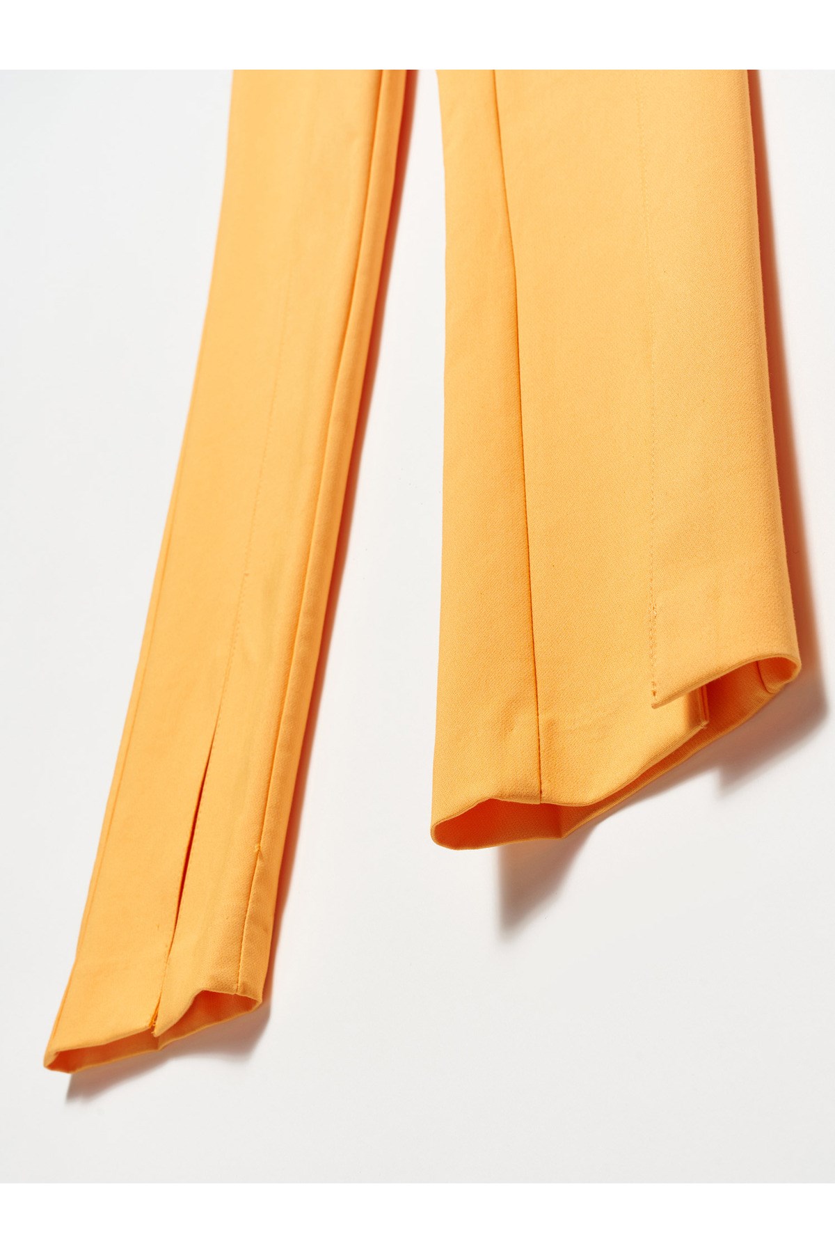 70528-yirtmac-detayli-skinny-pantolon--2-d808.jpg