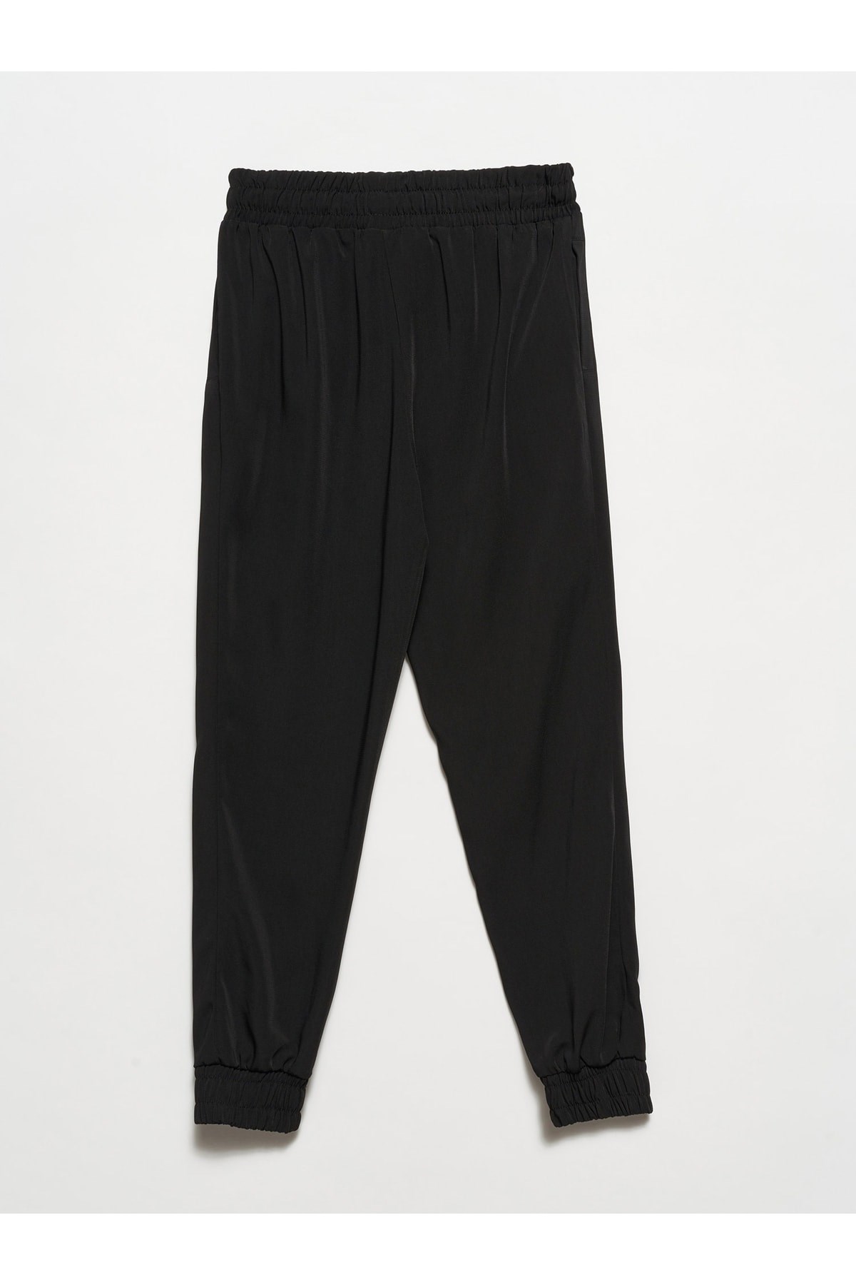 70585-jogging-fit-pantolon-246-4c.jpg