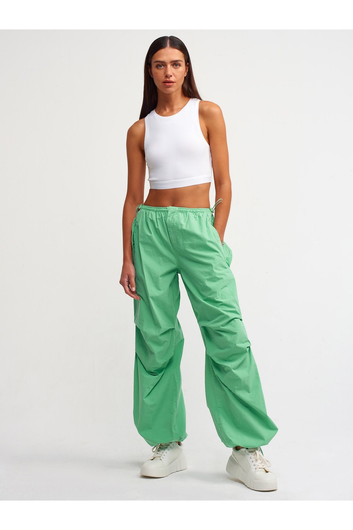 70935-parasut-pantolon-mint-ec-ba6.jpg