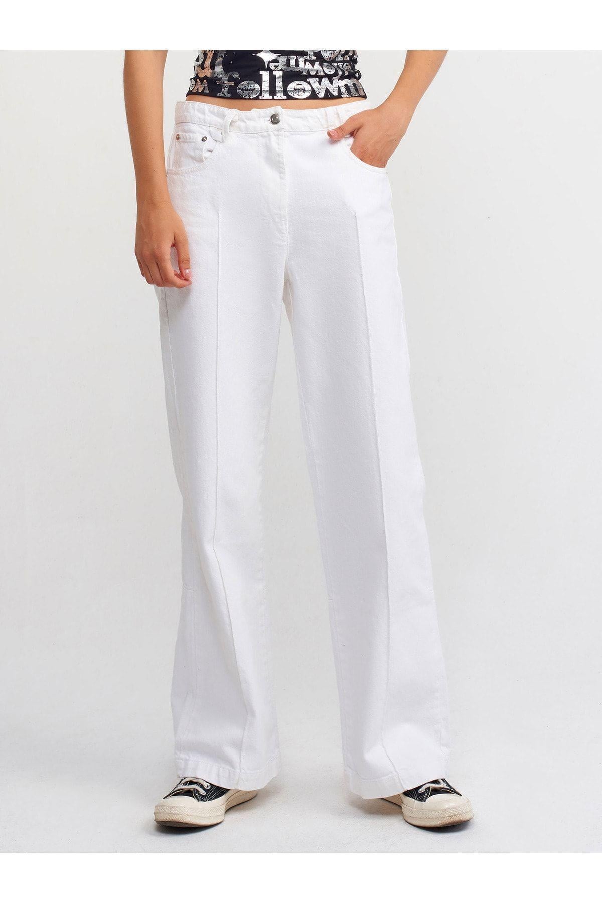 71010-basic-pantolon-beyaz-e8-ae6.jpg