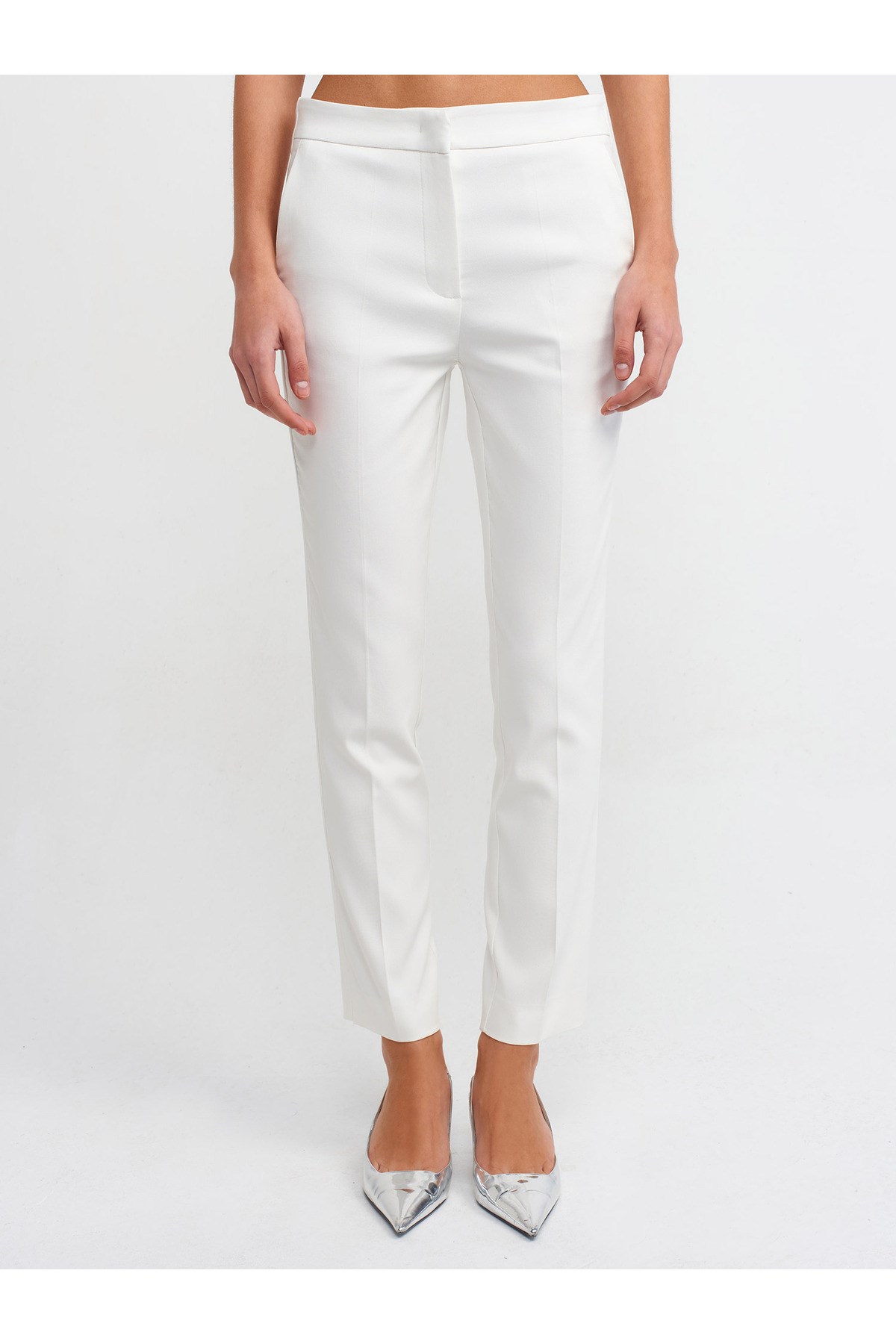 71263-skinny-kesim-normal-bel-pantolon-6cf675.jpg
