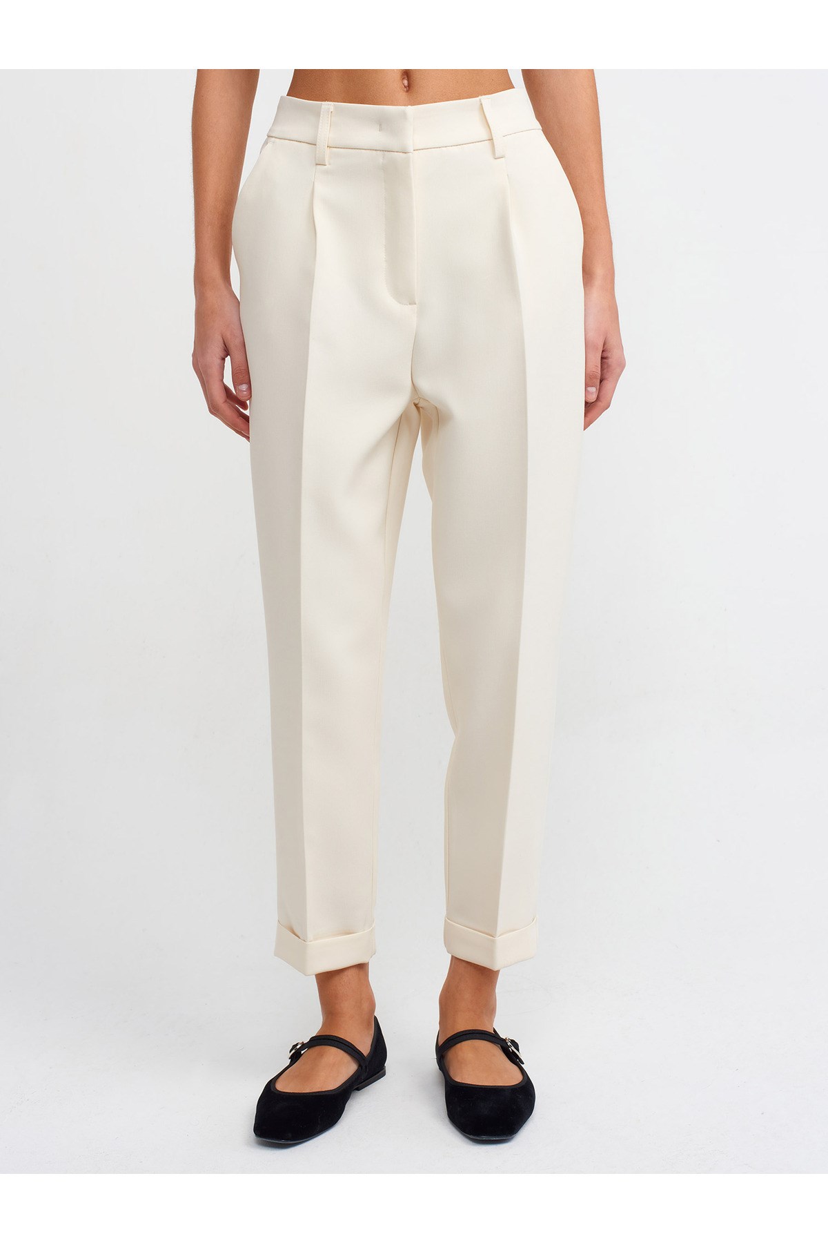 71270-kivrik-paca-duz-fit-pantolon-bey-064-80.jpg