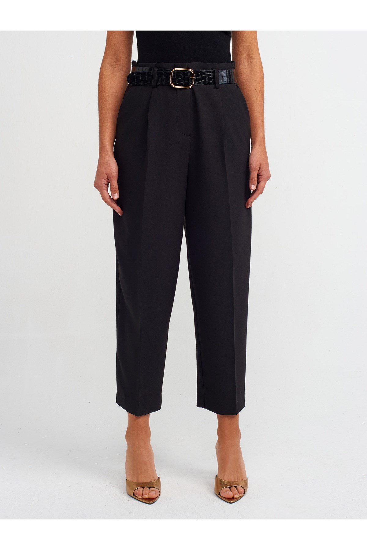 71297-kemerli-havuc-fit-pantolon-siyah--9997-.jpg