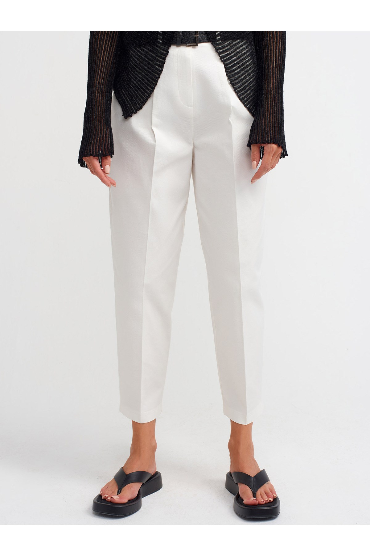 71518-kemerli-chino-pantolon-beyaz-87fe75.jpg