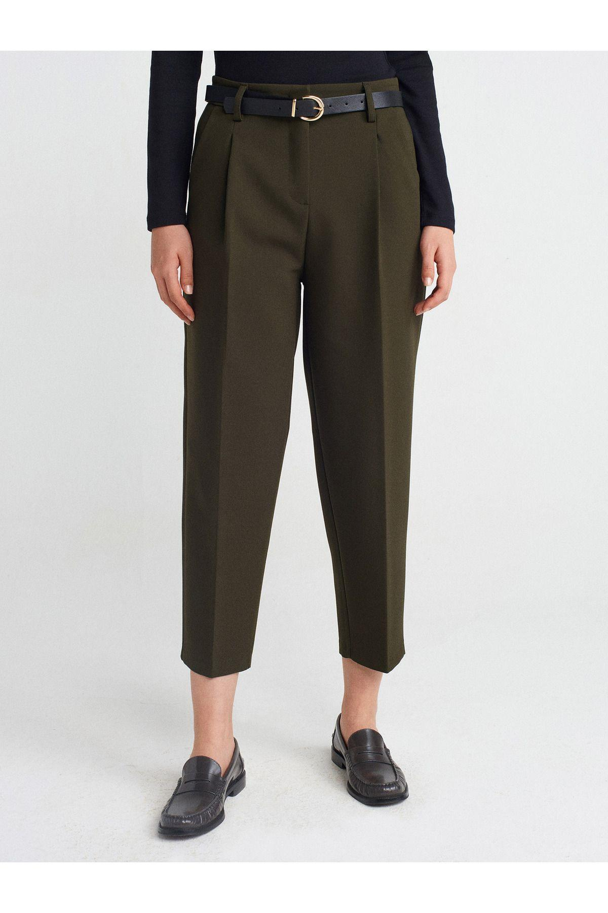 71533-kemerli-havuc-fit-pantolon-haki-c-8dde.jpg