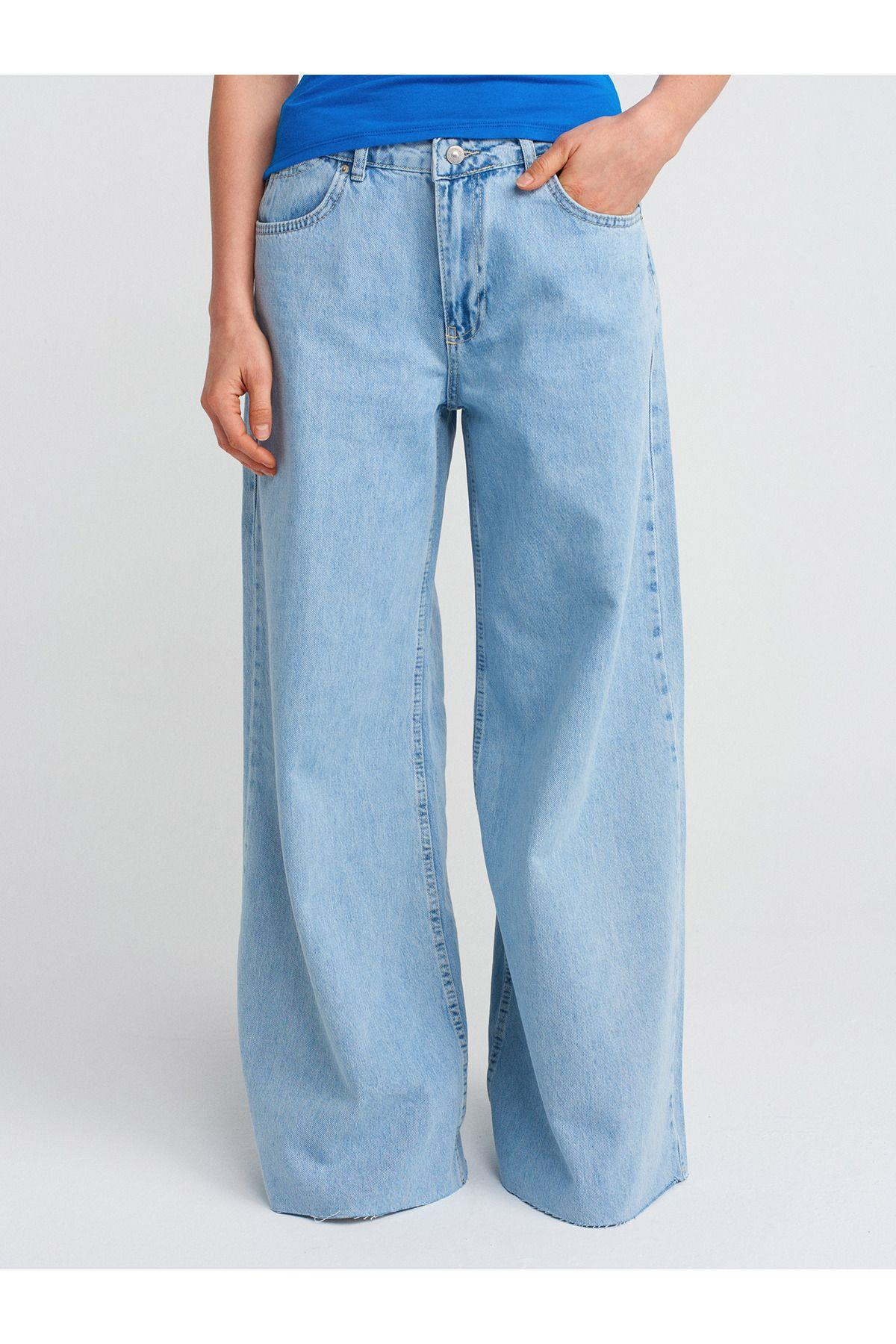 71787-pacasi-dikissiz-genis-denim-pant-b0-eef.jpg