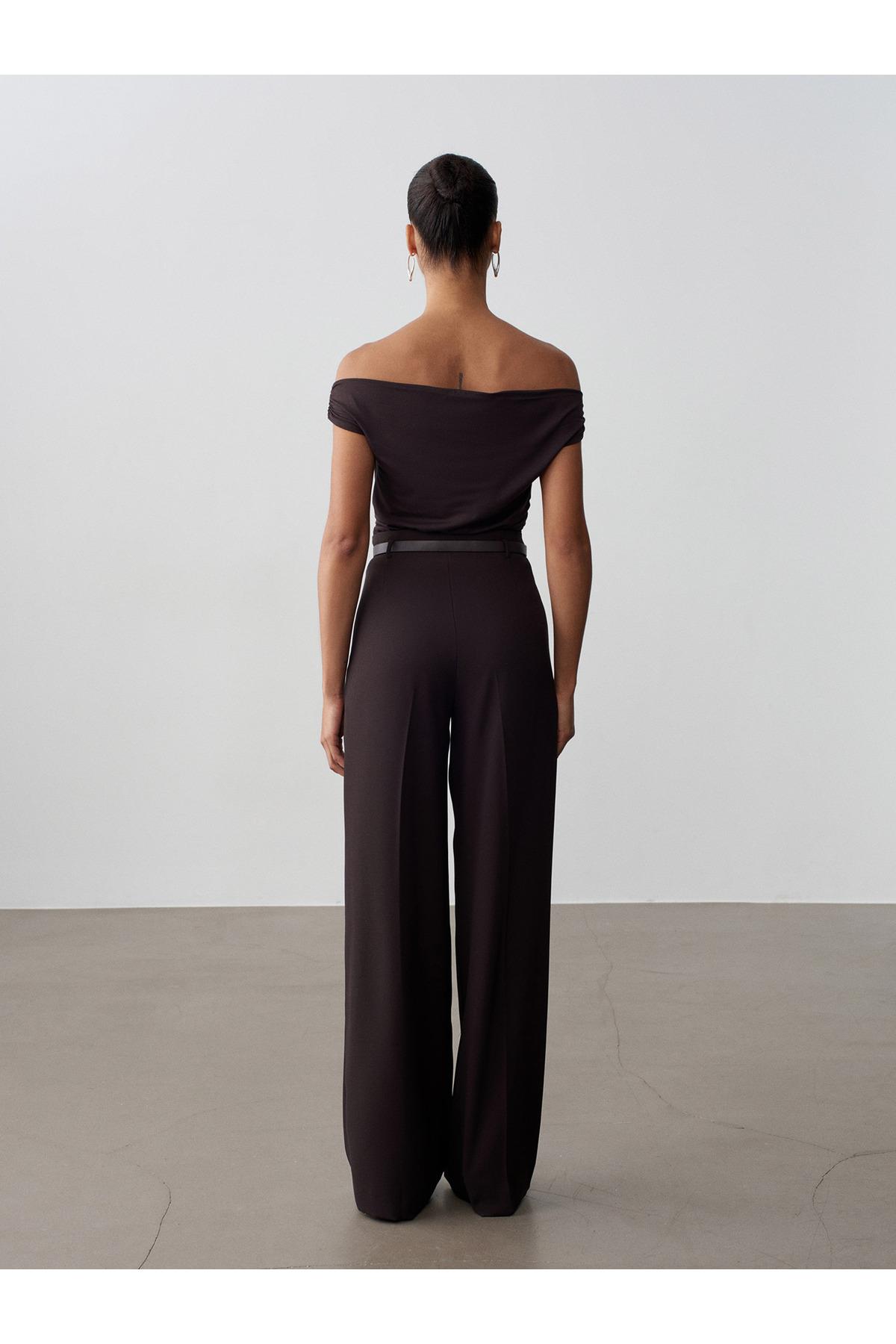 71932-dikis-detayli-kemerli-pantolon-k-8b2272.jpg